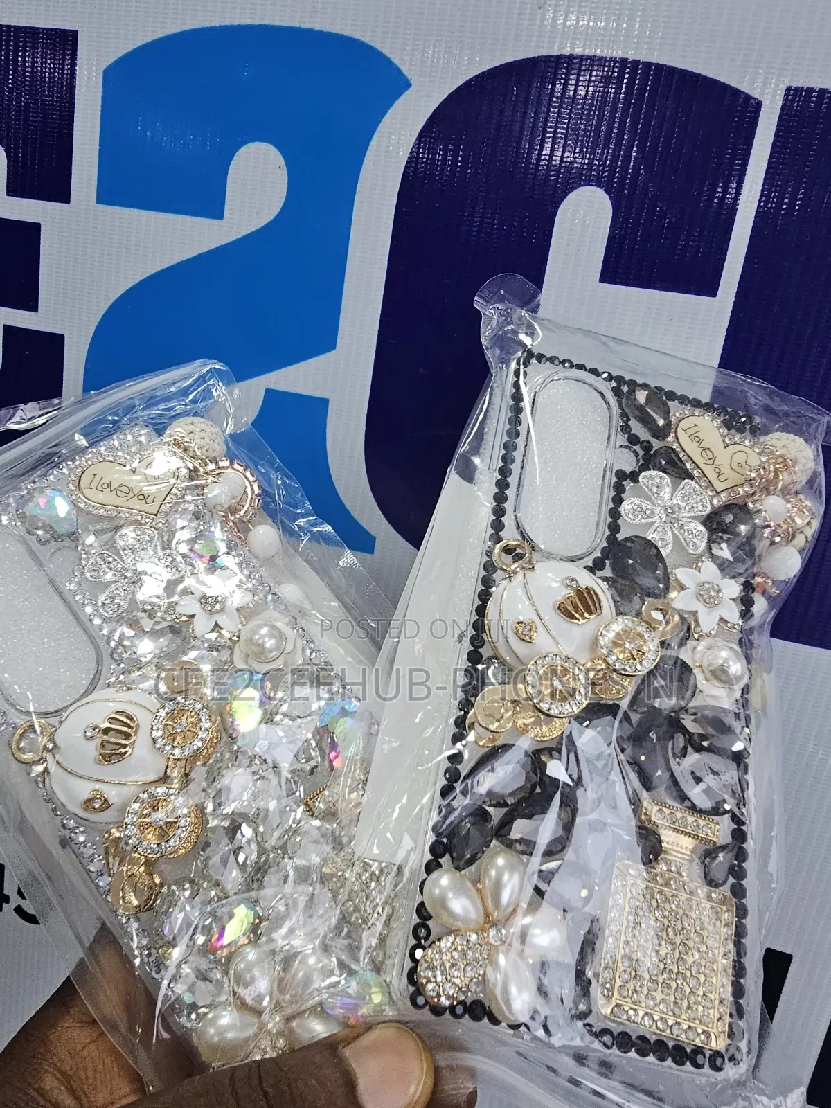 Galaxy Z Fold 7 Rhinestone Diamond Glitter Pouch