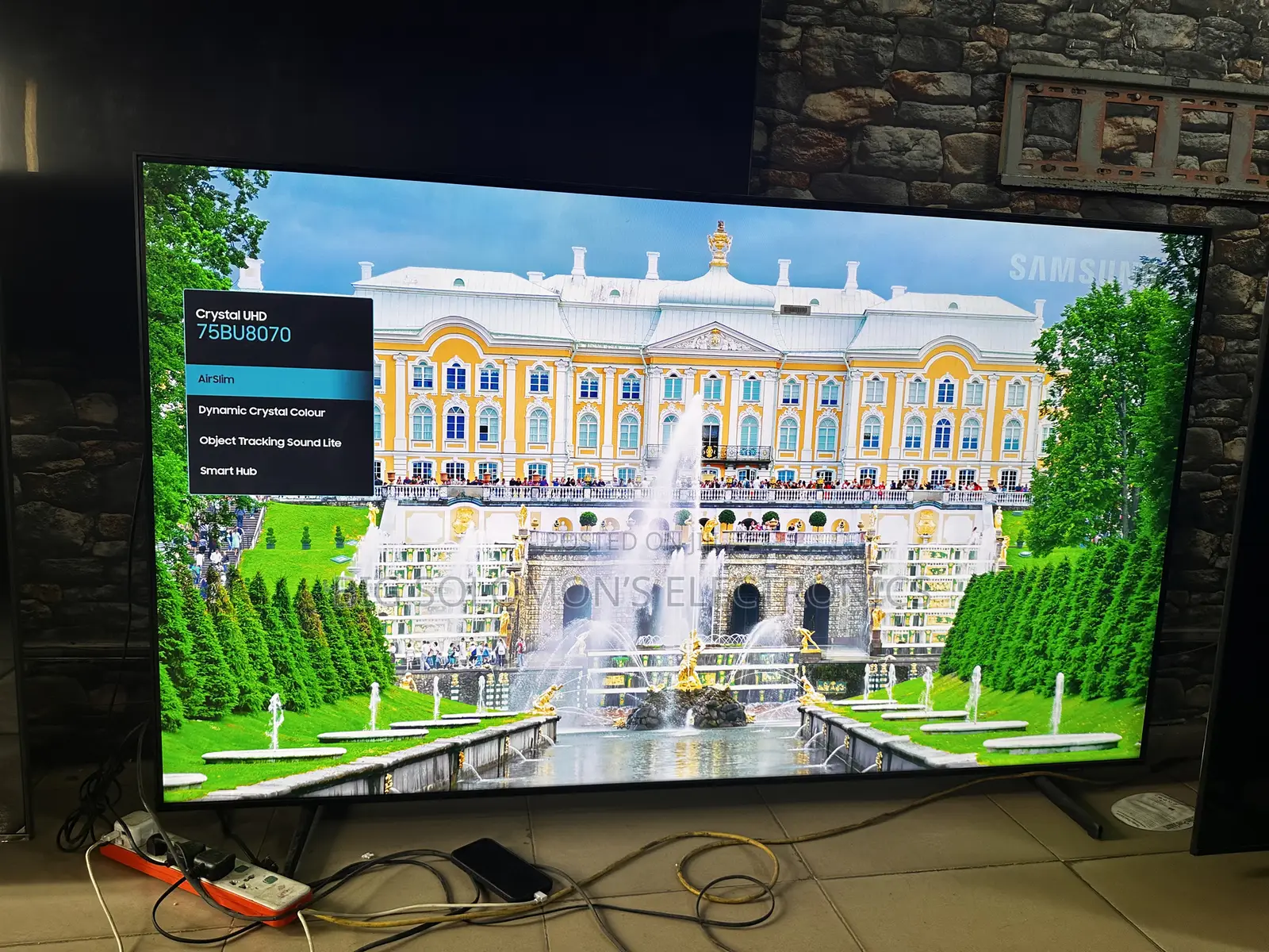 Samsung Crystal Uhd 75 Inches Full Smart Tv