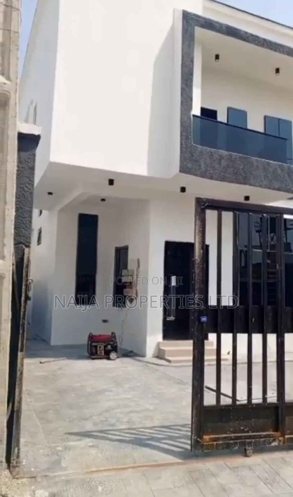 4bdrm Duplex in Alarsia, Ajah for sale