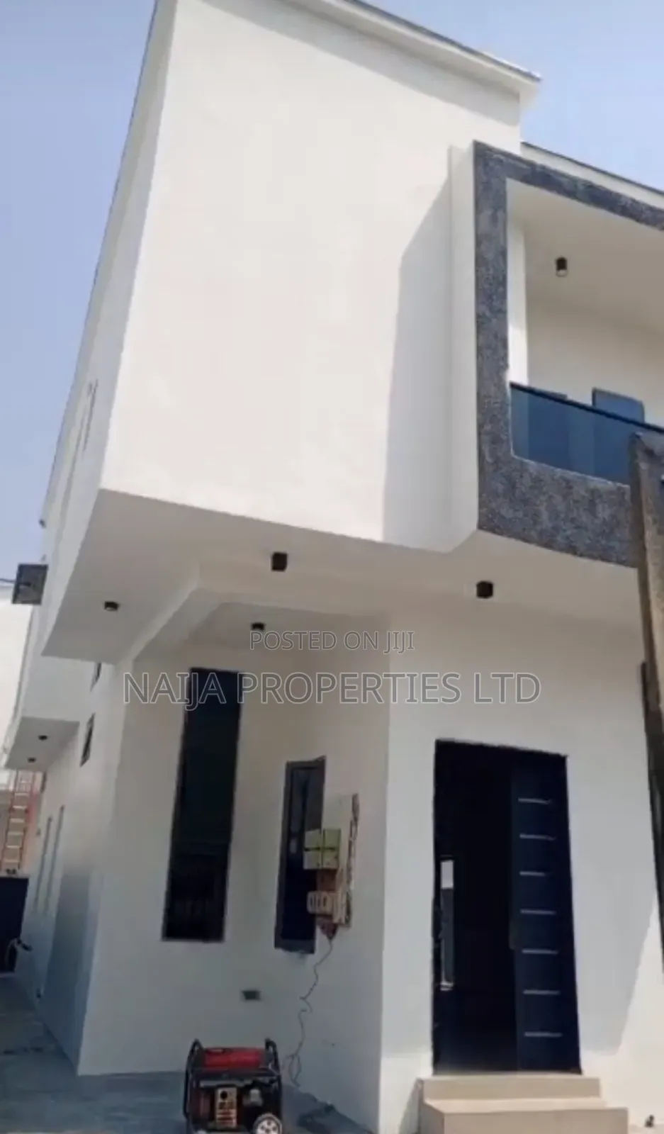 4bdrm Duplex in Alarsia, Ajah for sale