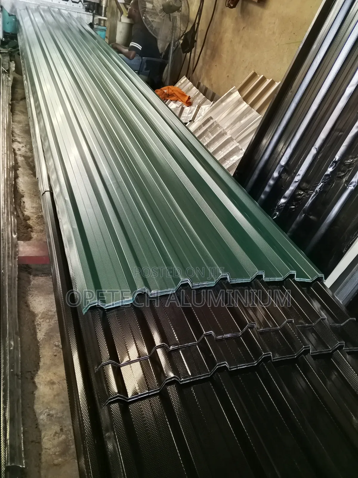 Aluminum Long Span Roofing Sheet Green Color