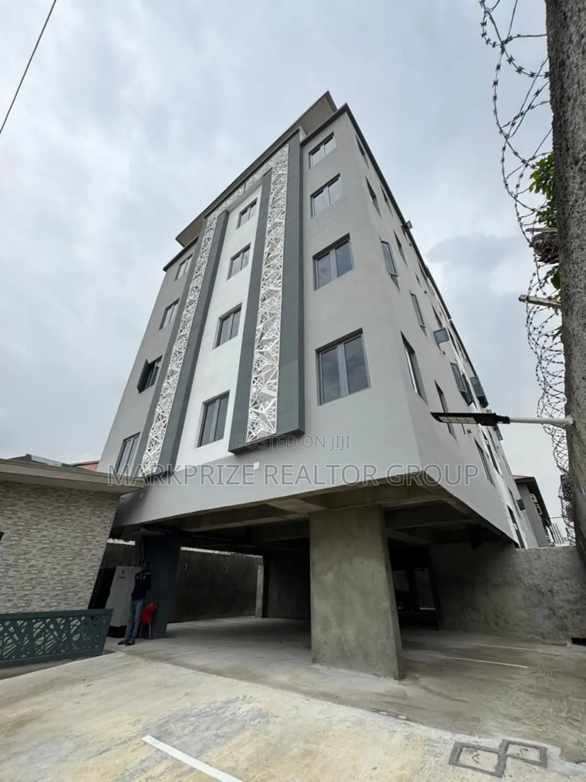 3bdrm Apartment in Yaba Lagod for sale