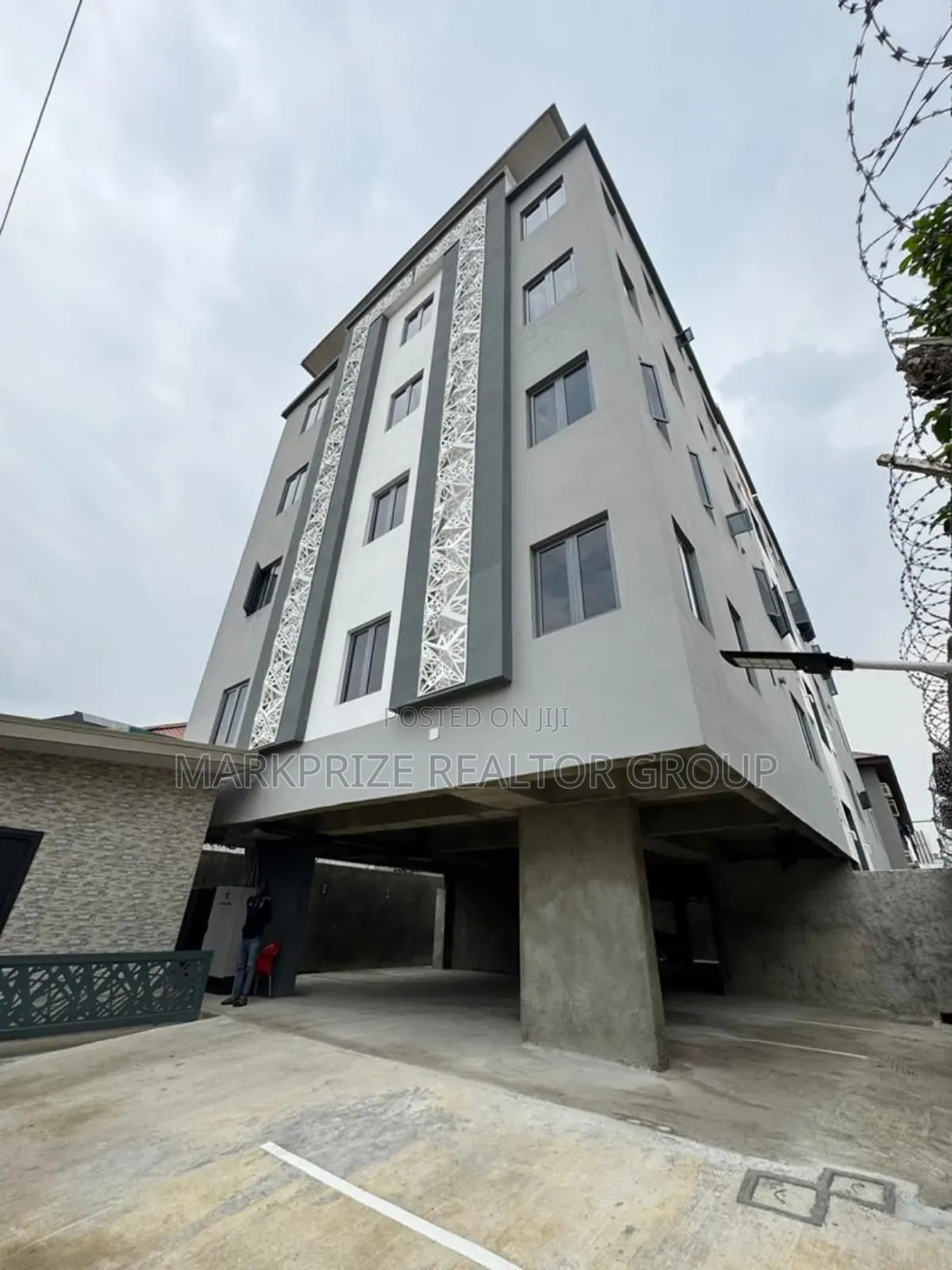 3bdrm Apartment in Yaba Lagod for sale