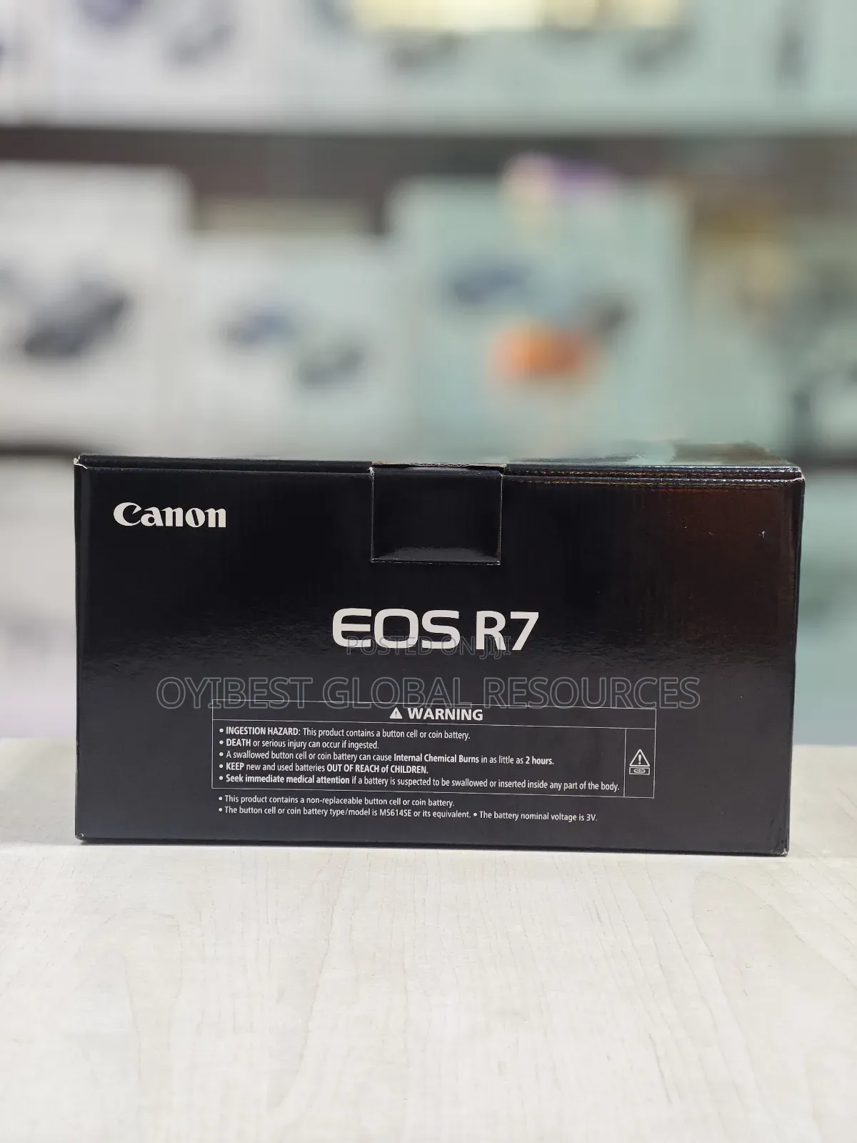 Canon Eos R7 Camera