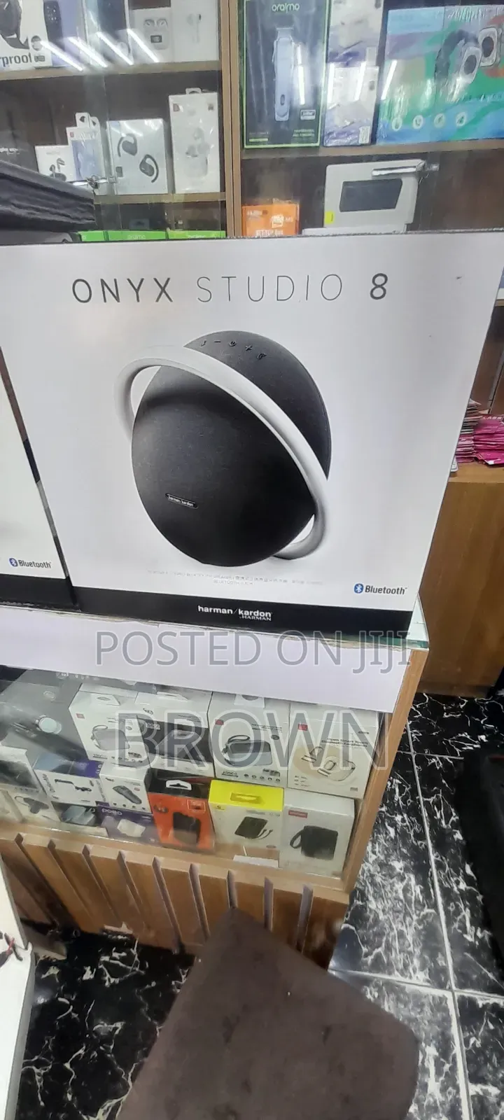 Onyx Studio 8 Speaker