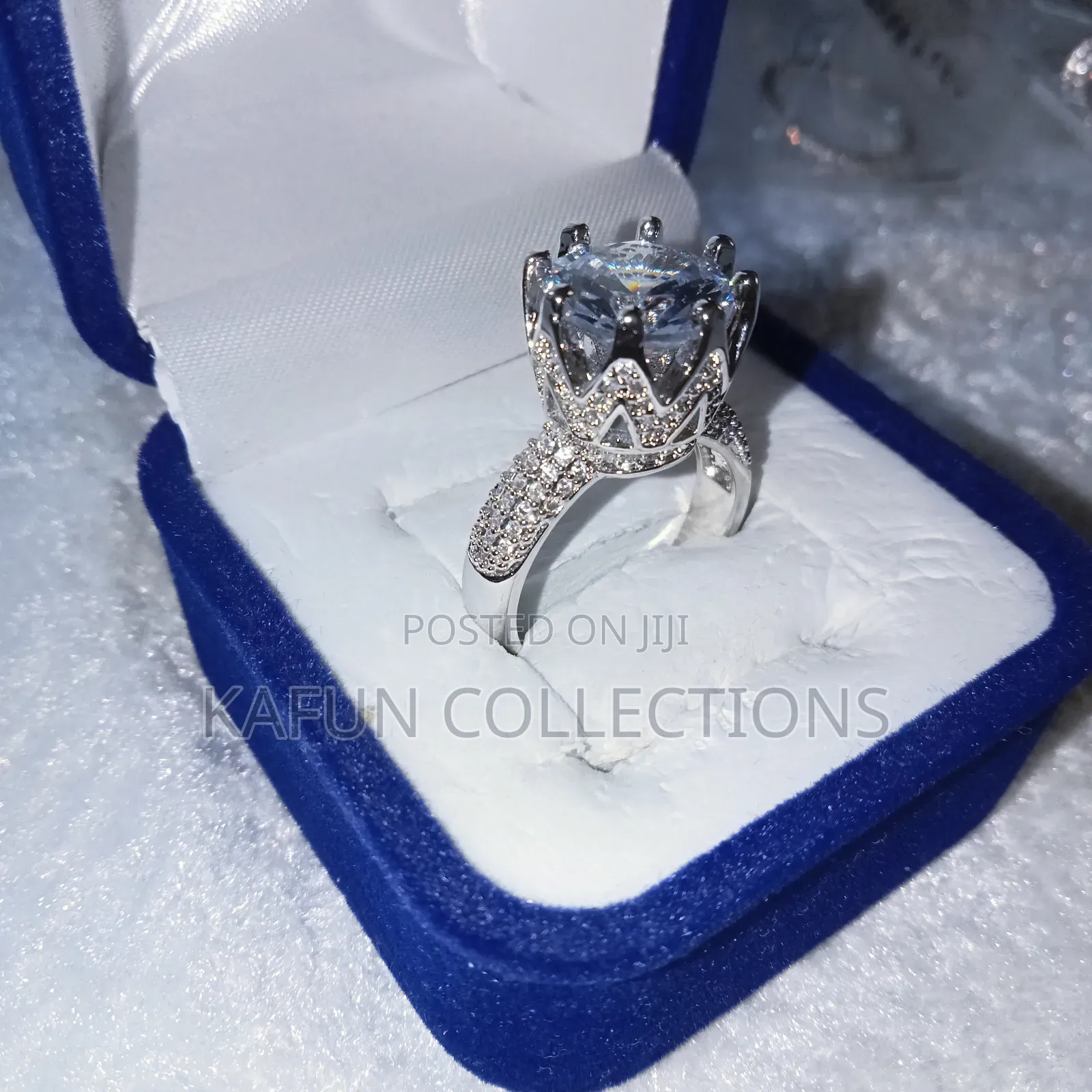 Long-Lasting Big Zirconia Proposal/Engagement Ring