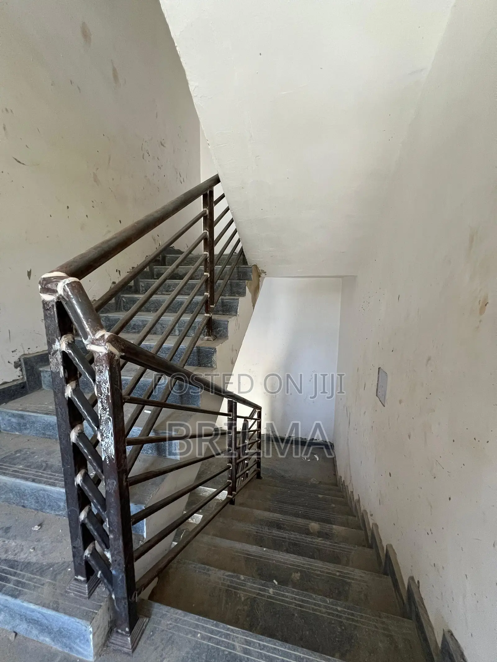 3bdrm Block of Flats in Dawaki for sale