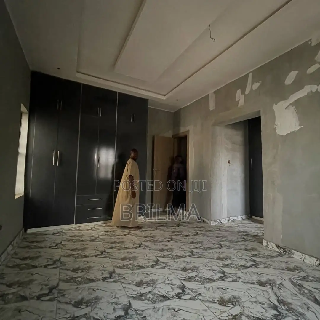 6bdrm Duplex in Wuye for sale