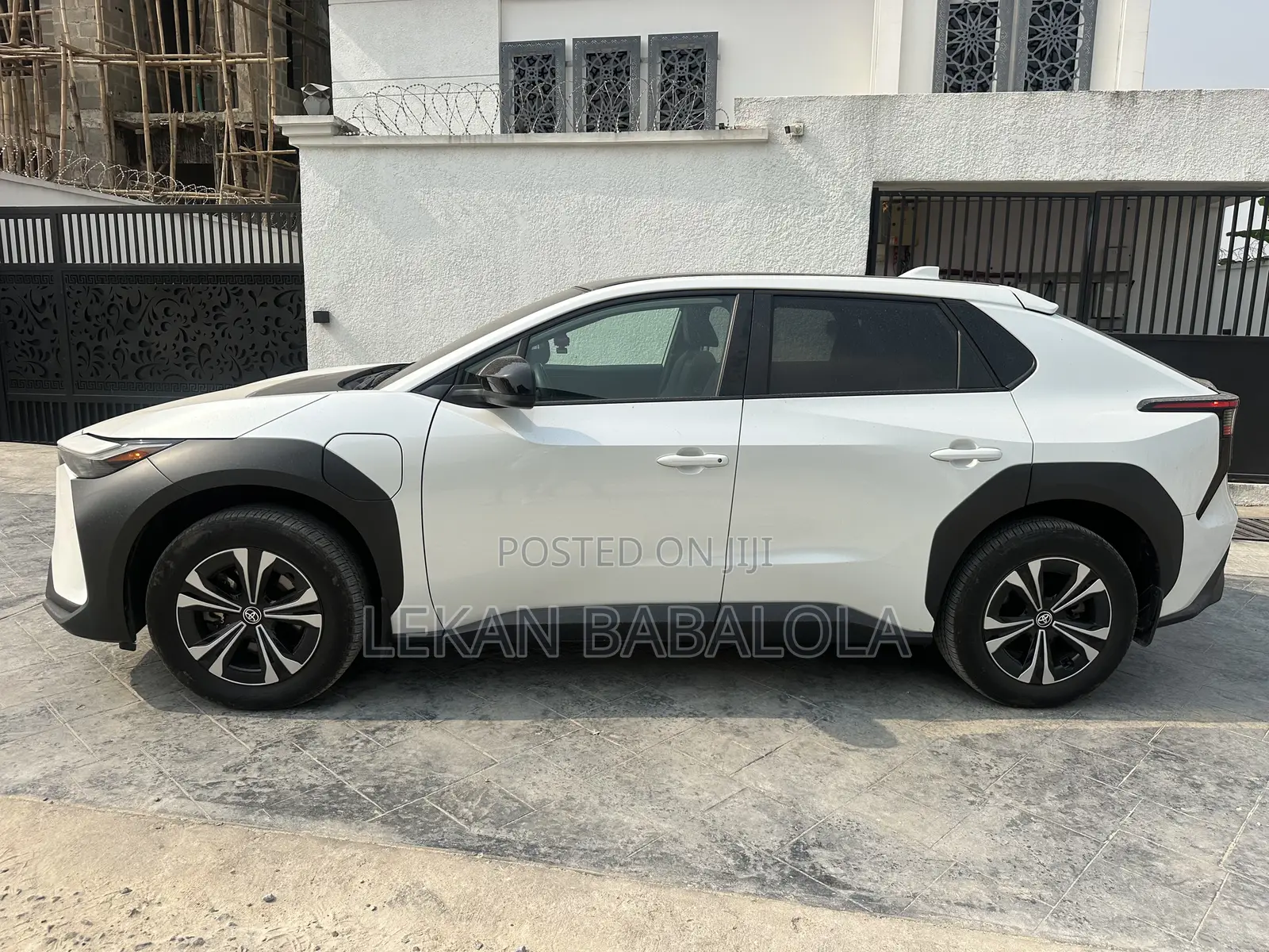 Toyota bZ4X 2023 White