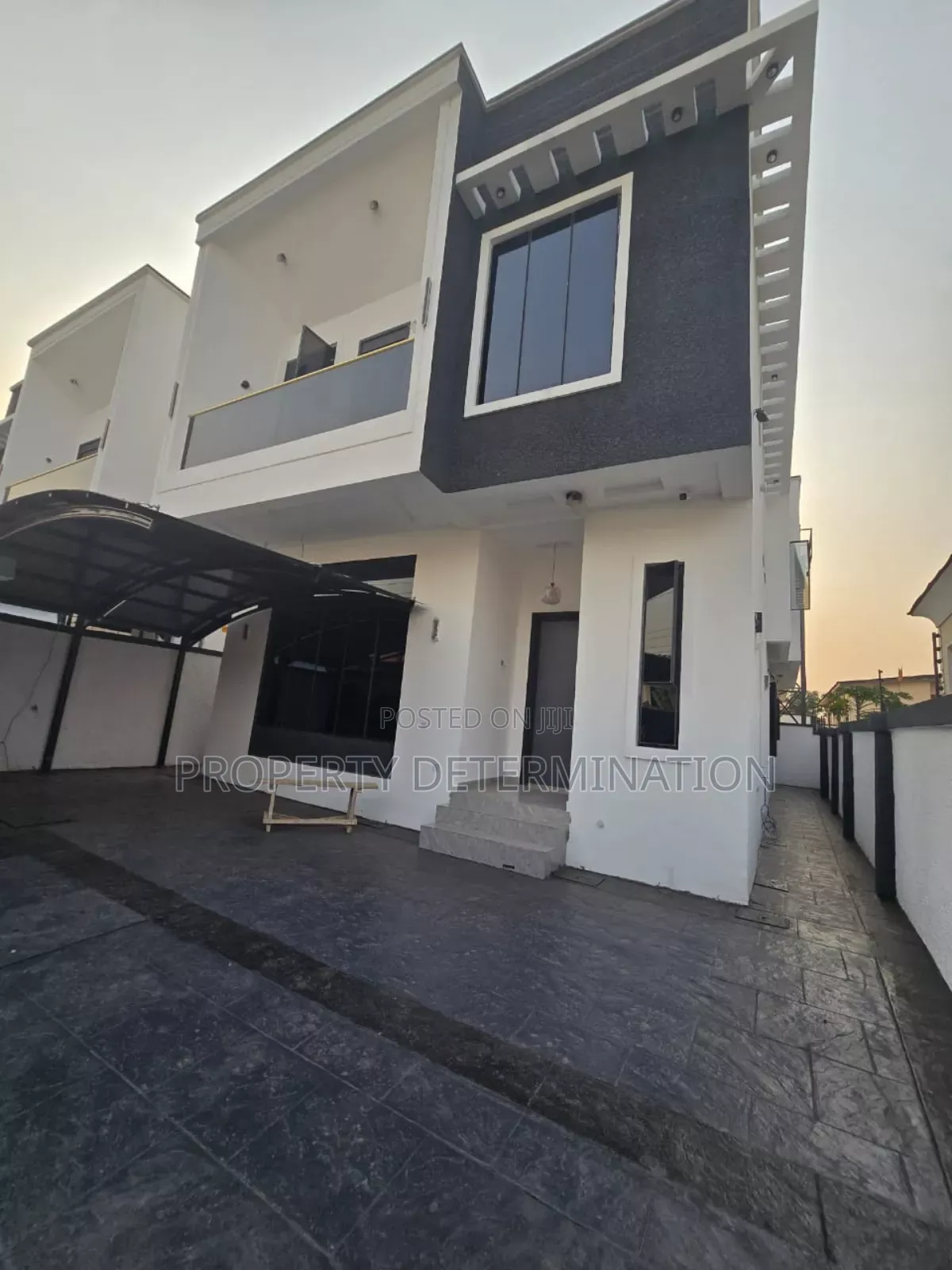 5bdrm Duplex in Omole Phase 2 for rent