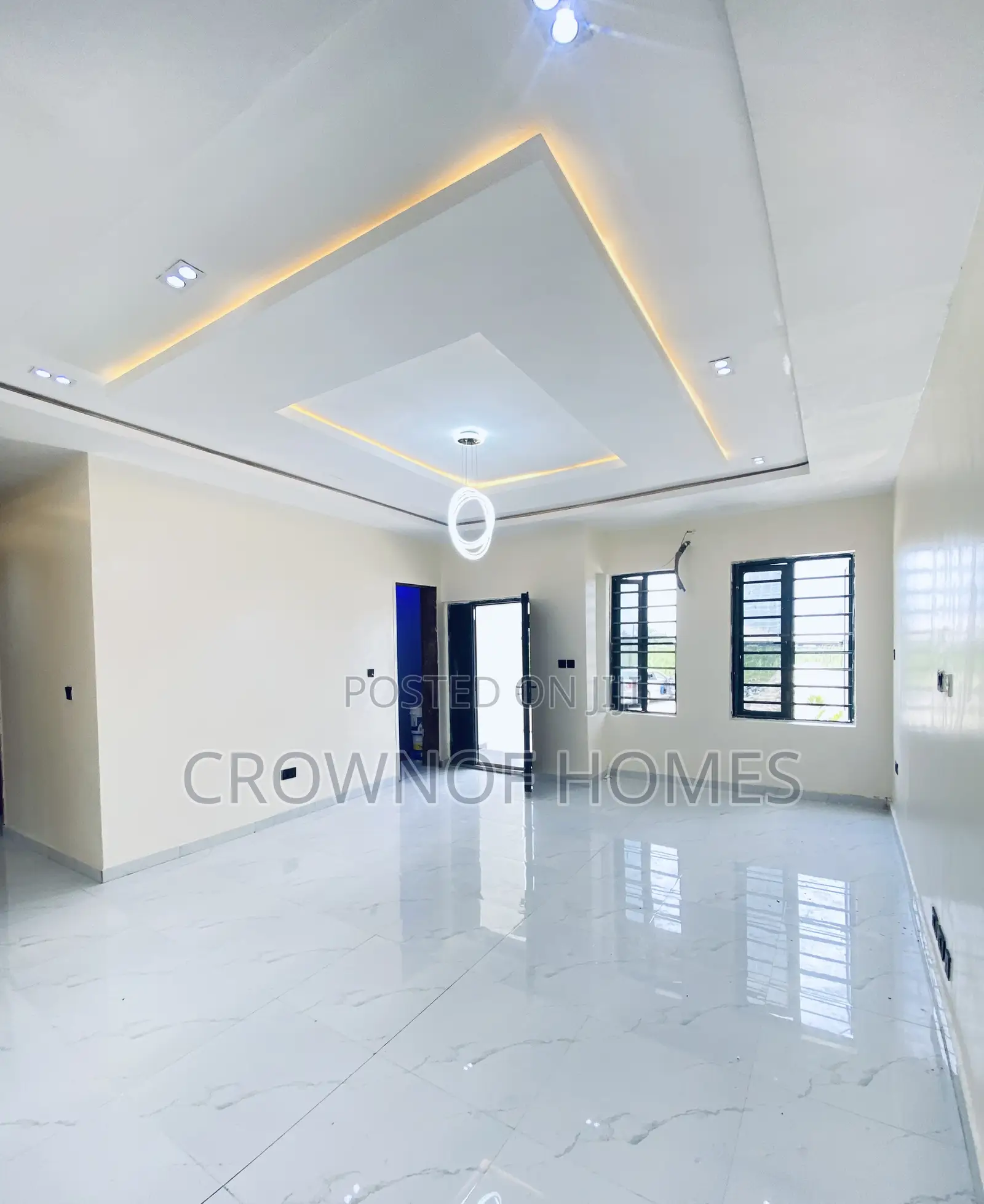 4bdrm Bungalow in Awoyaya for sale