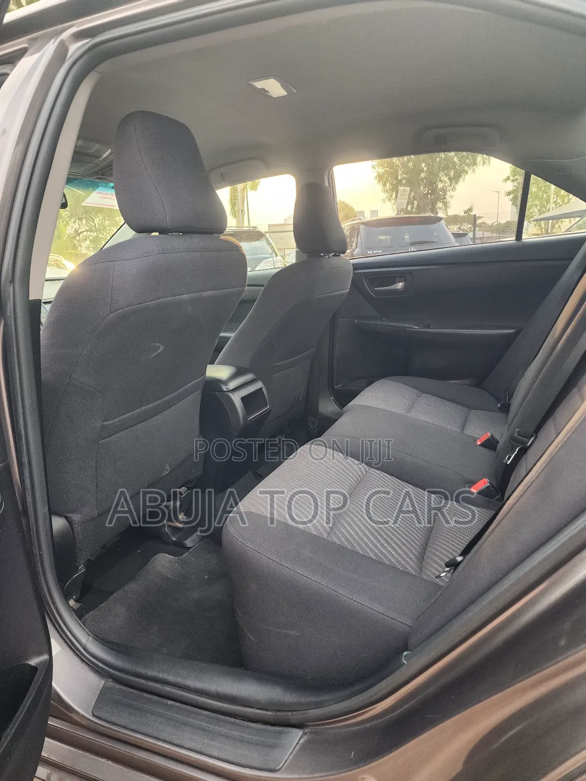 Toyota Camry LE 4dr Sedan (2.5L 4cyl 6A) 2016 Gray