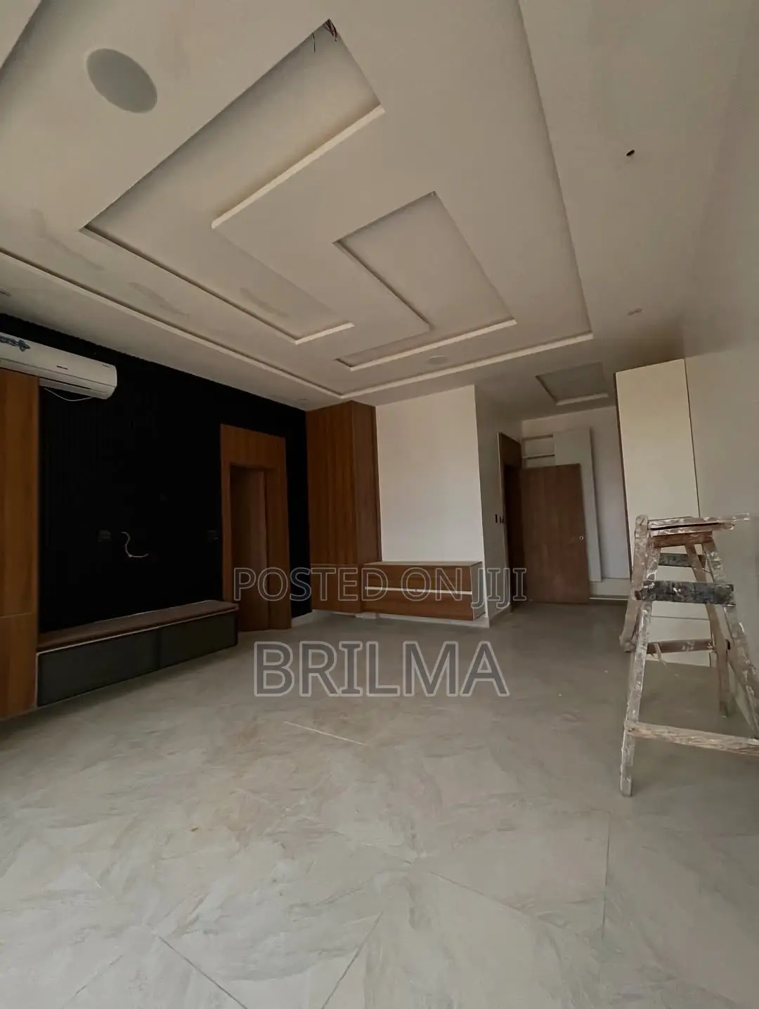4bdrm Duplex in Jahi for sale