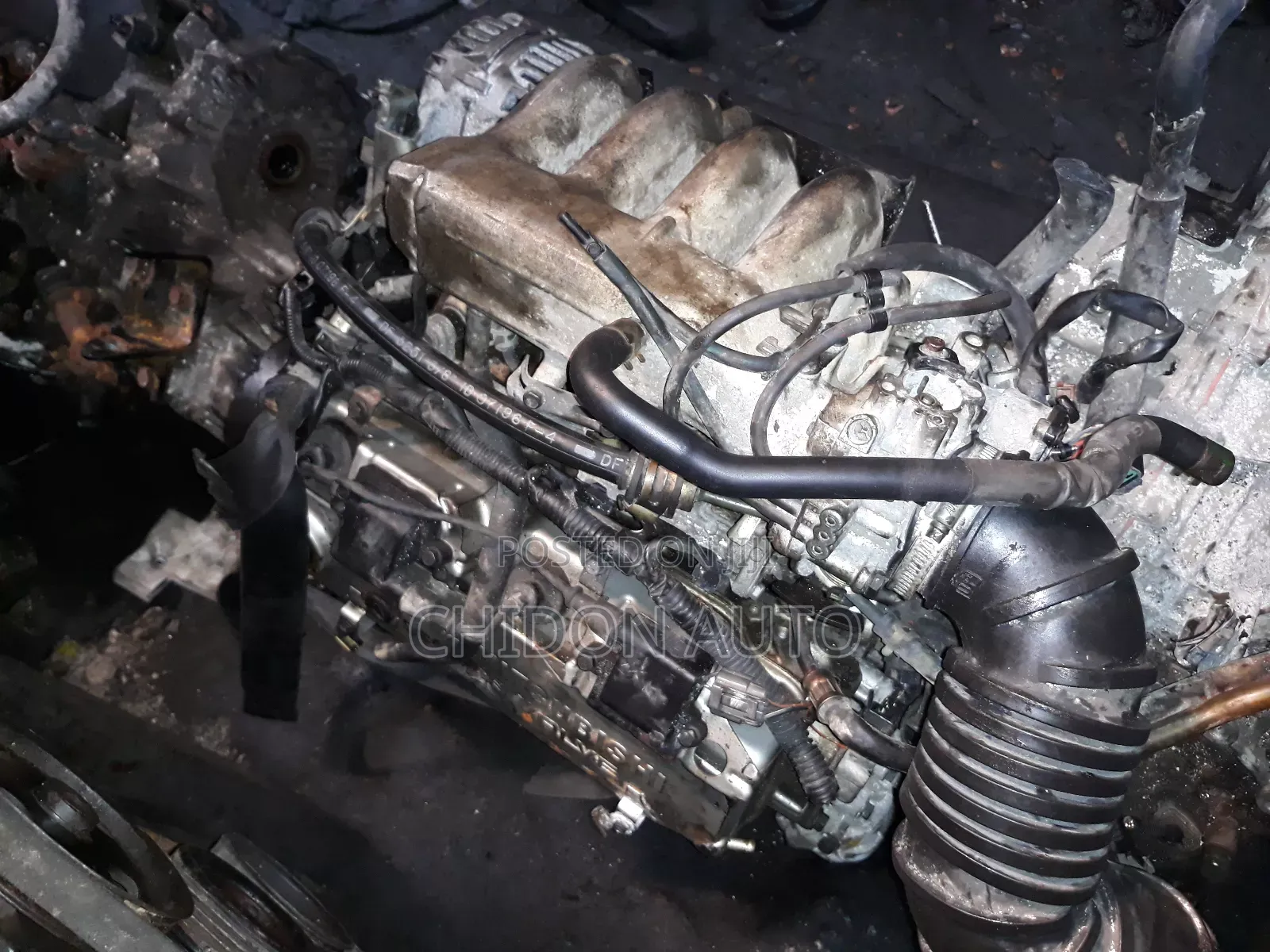 Mmitsubishi Lancer Engine 2