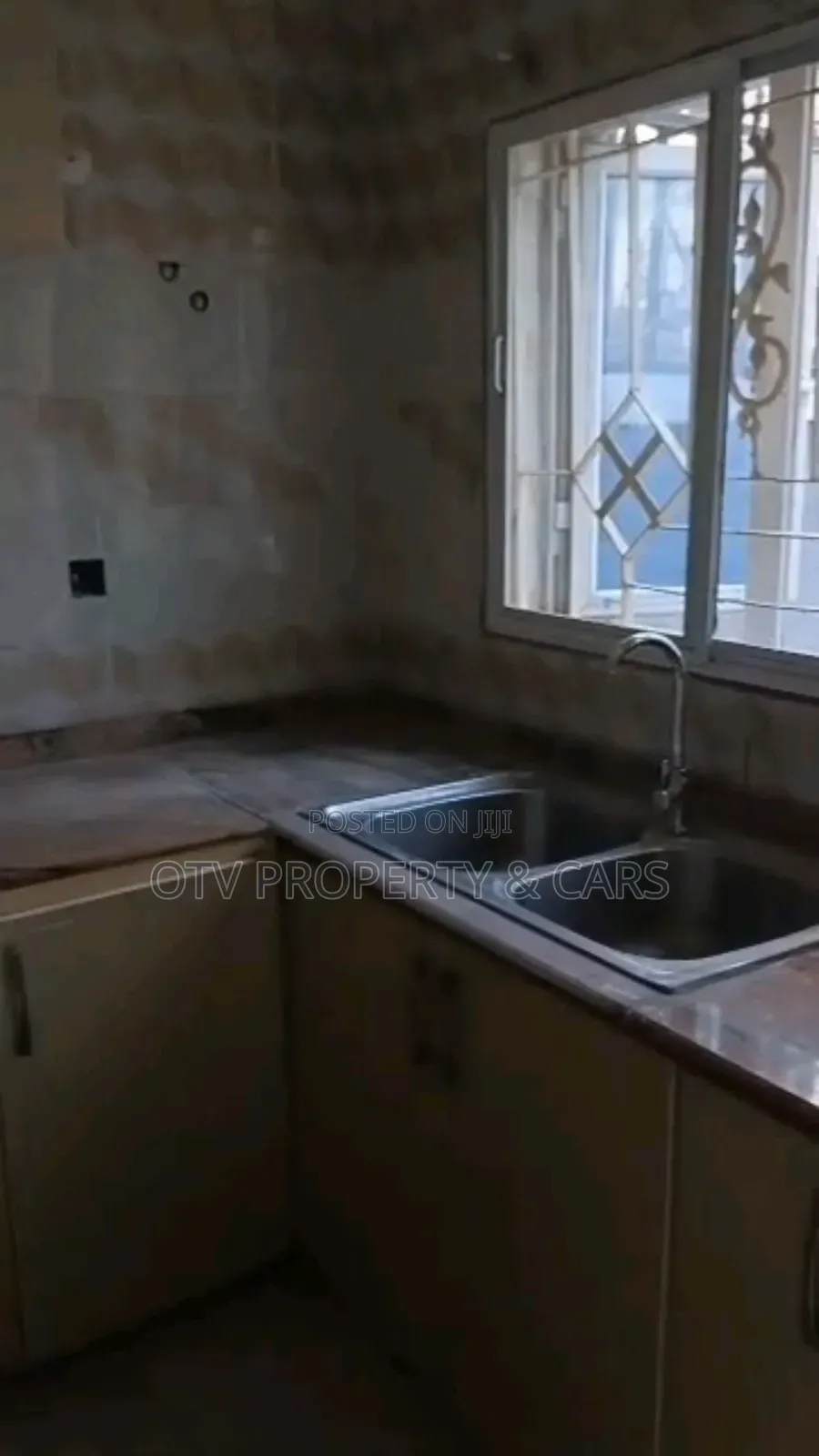 2bdrm Townhouse/Terrace in Asokoro for sale