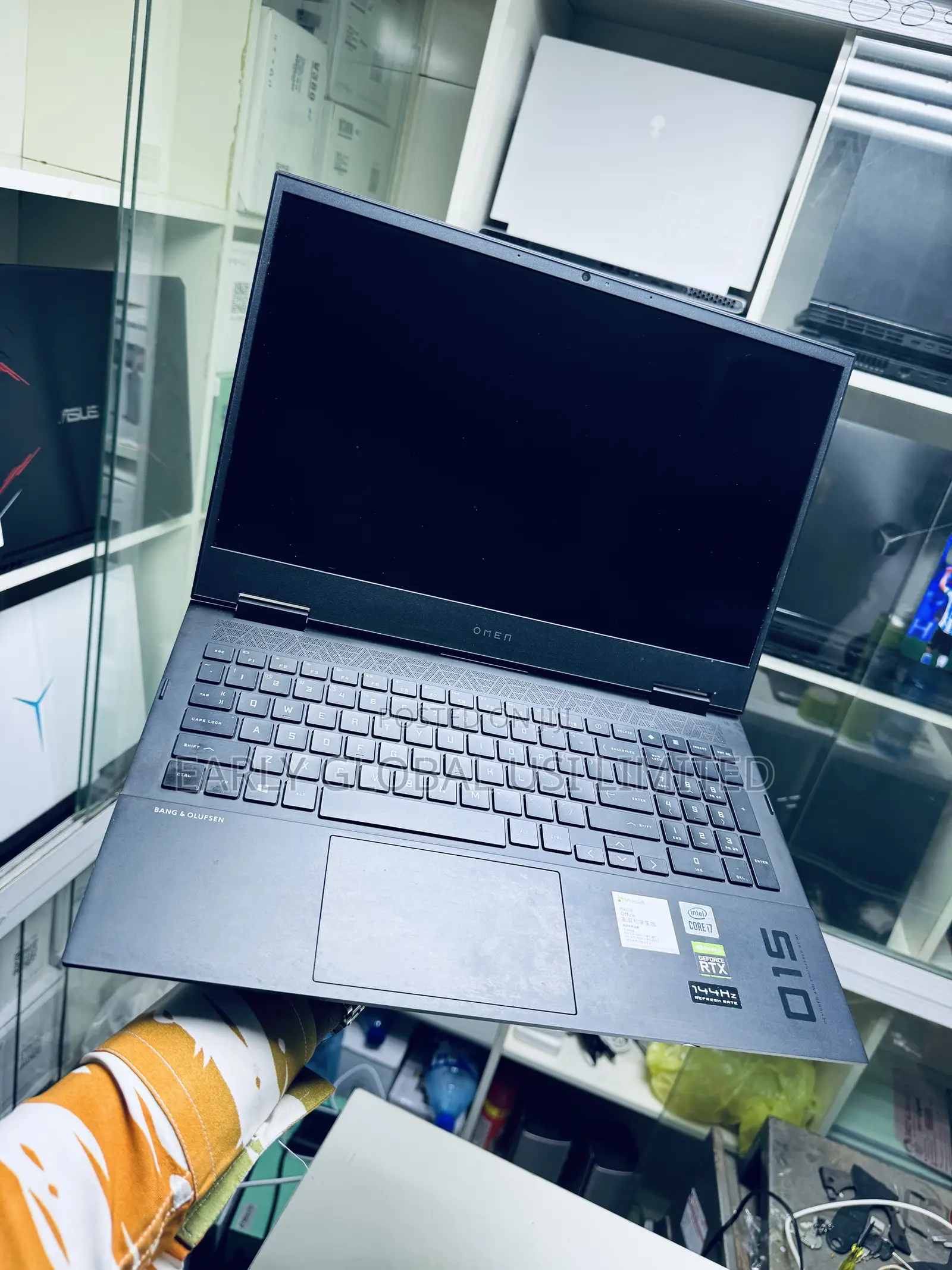 Laptop HP Omen 15-ce0xx 16GB Intel Core i7 SSD 1T
