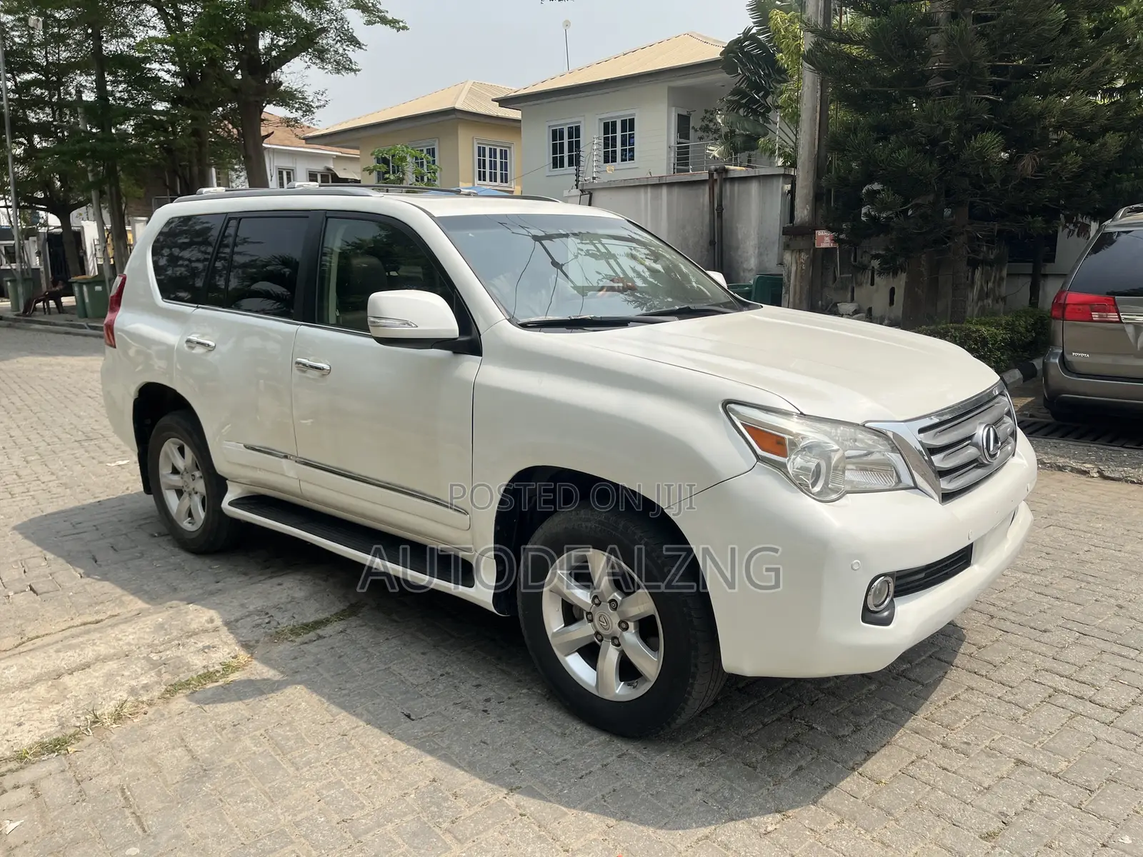 Lexus GX 460 2012 White