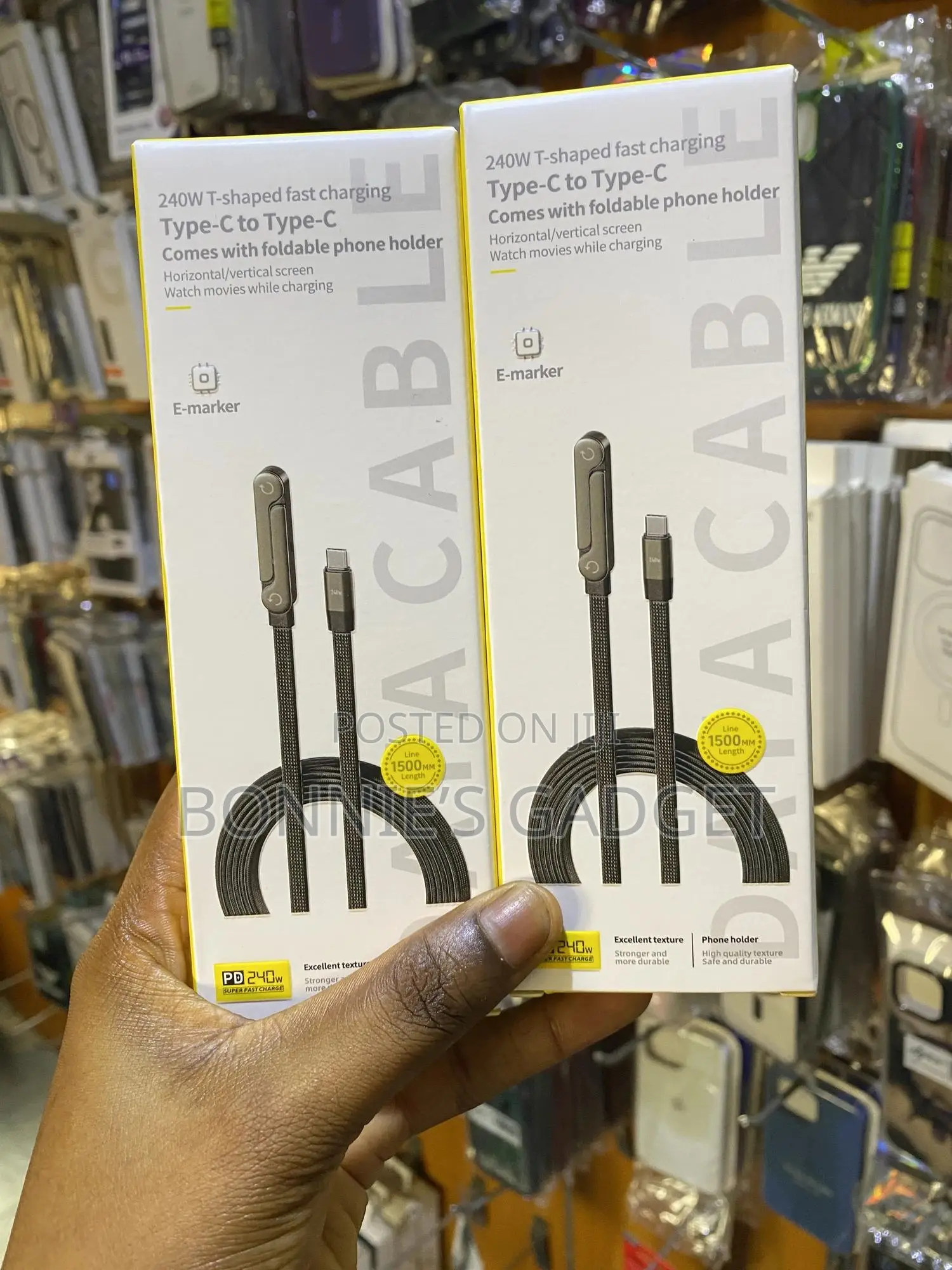 240w Type-C to Type-C Charging Cable With an Foldable Phone Holder.