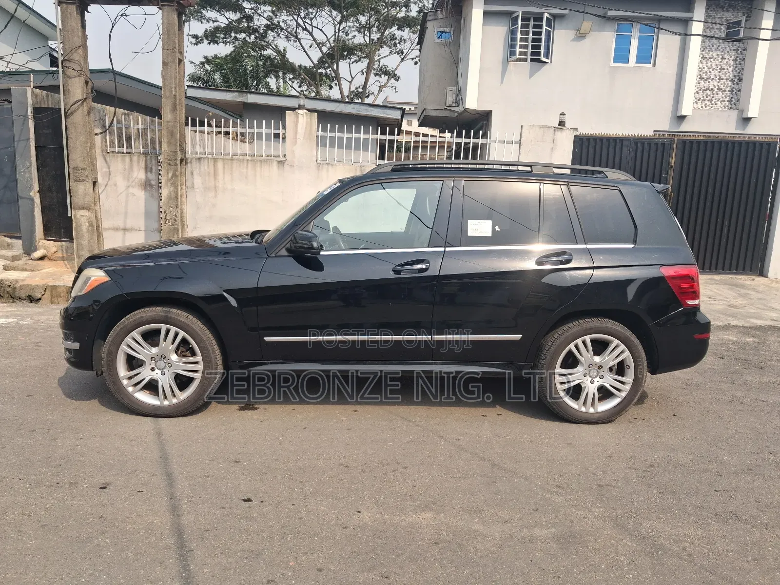 Mercedes-Benz GLK-Class 350 2014 Black