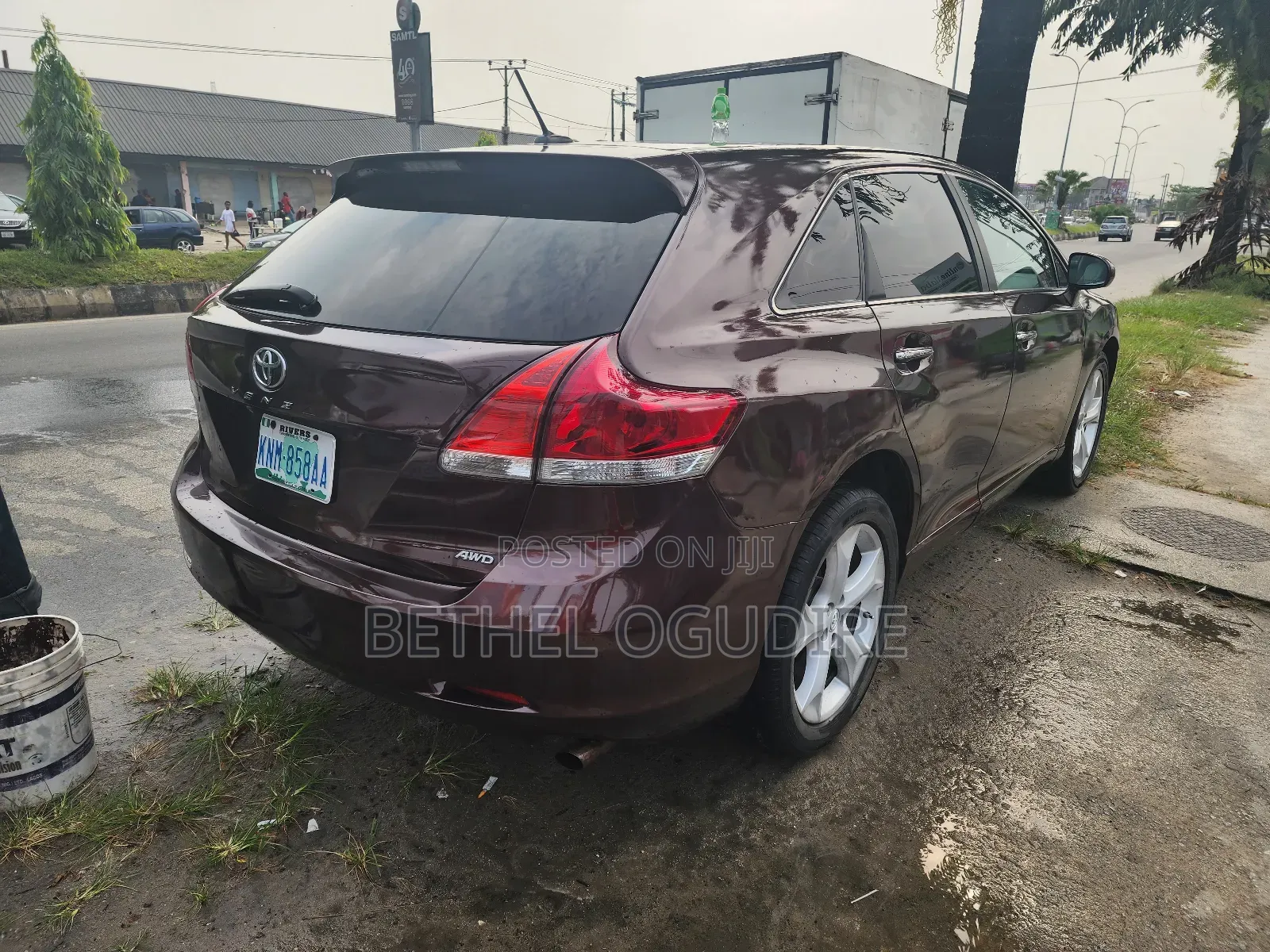 Toyota Venza V6 AWD 2010 Brown