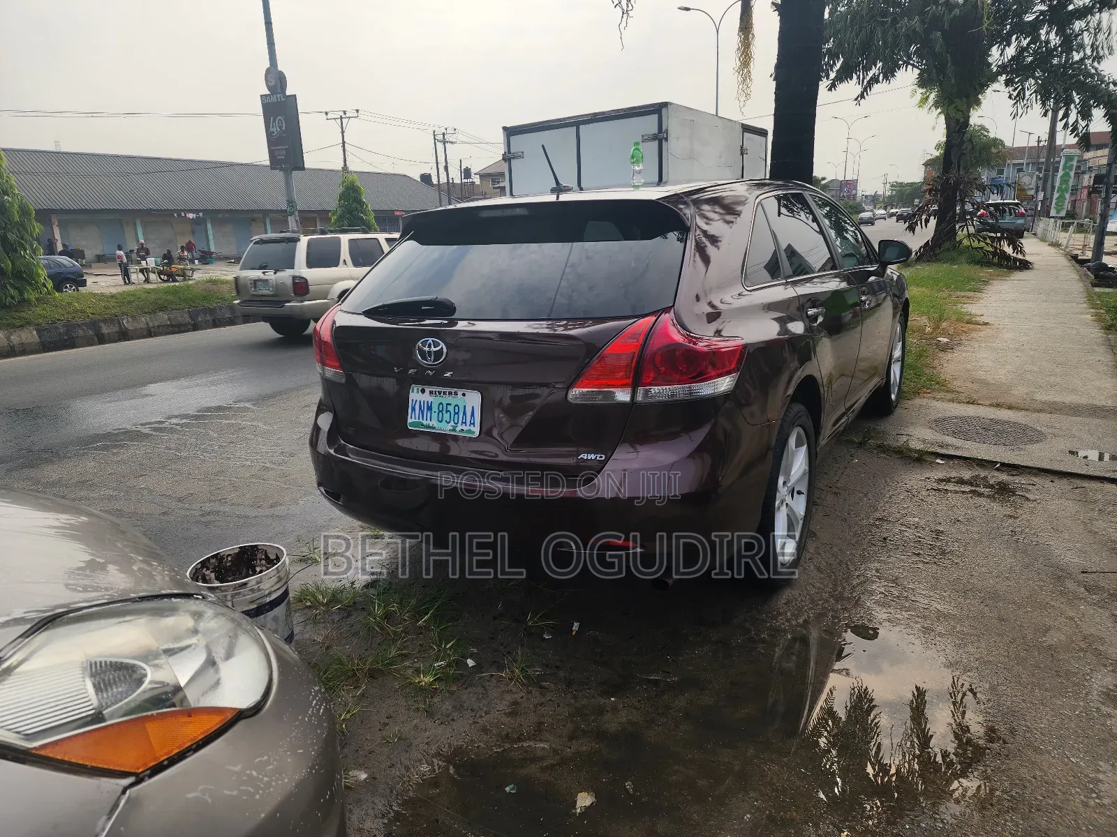 Toyota Venza V6 AWD 2010 Brown