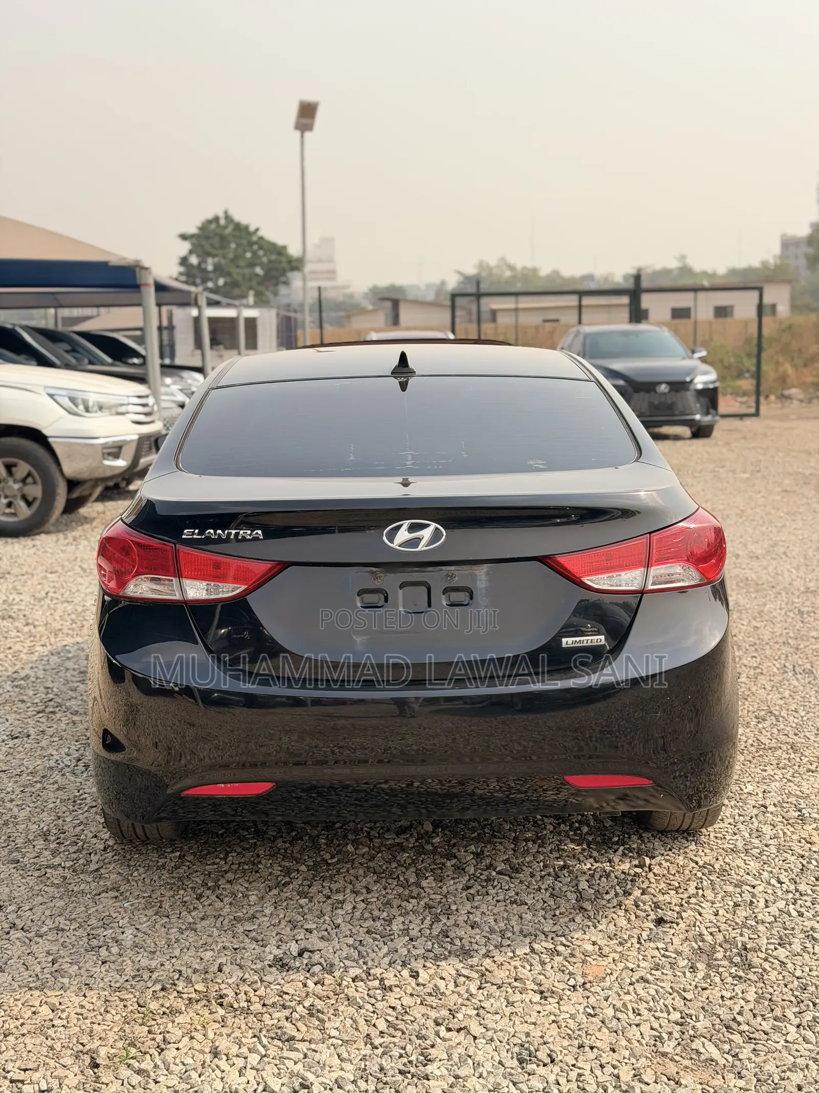 Hyundai Elantra 2012 Black
