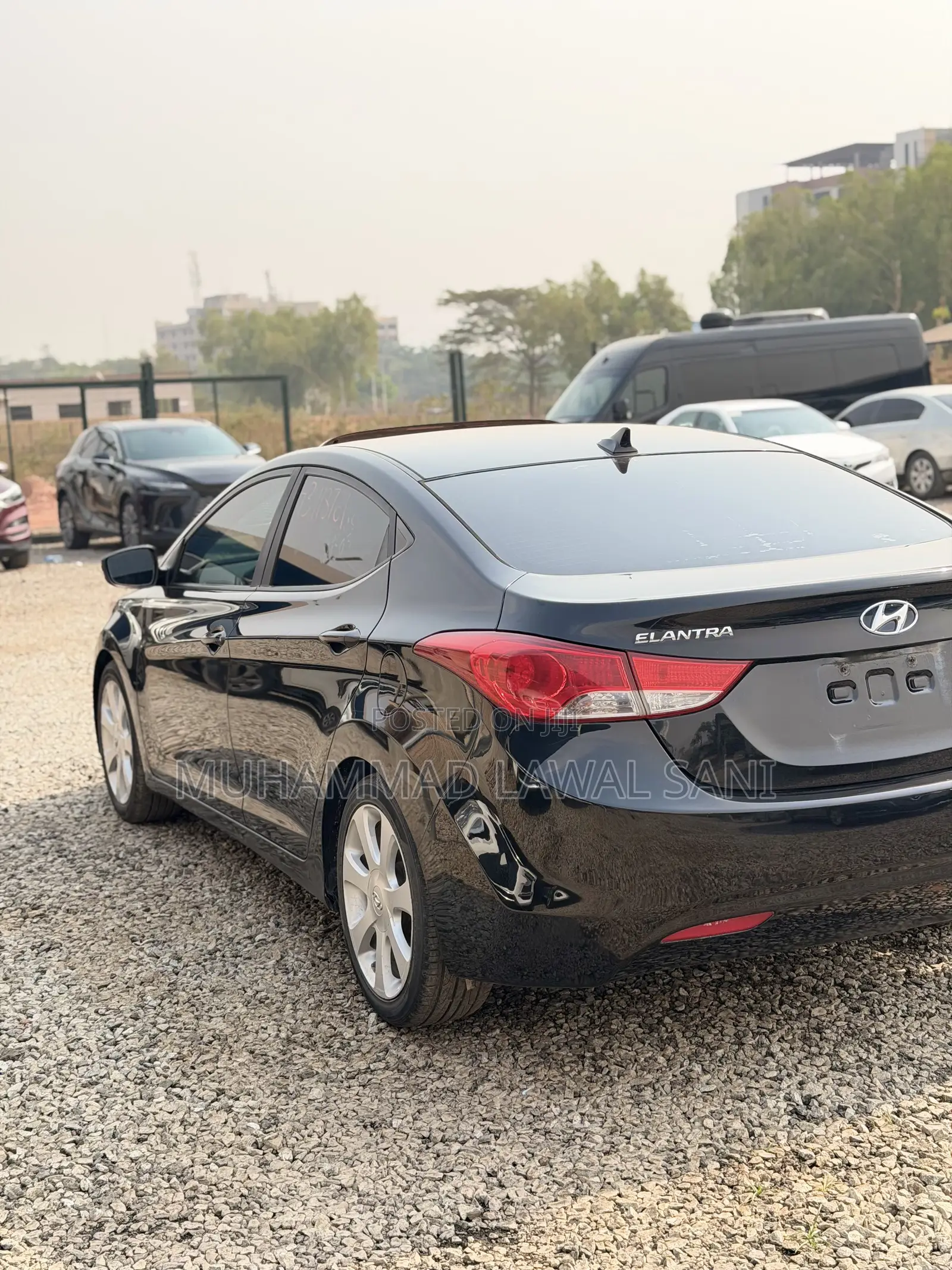 Hyundai Elantra 2012 Black