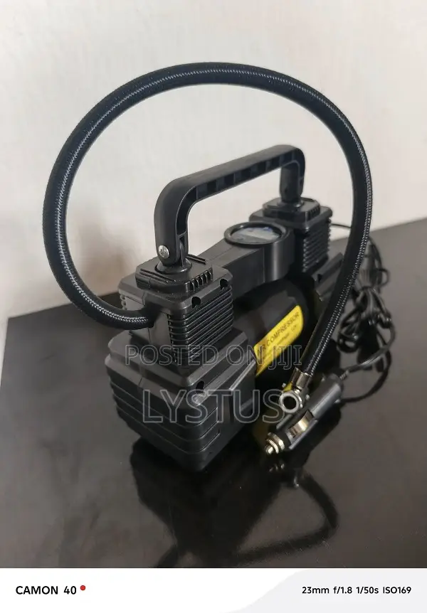 Portable Digital Display Tire Inflator / Air Compressor – 150 Psi