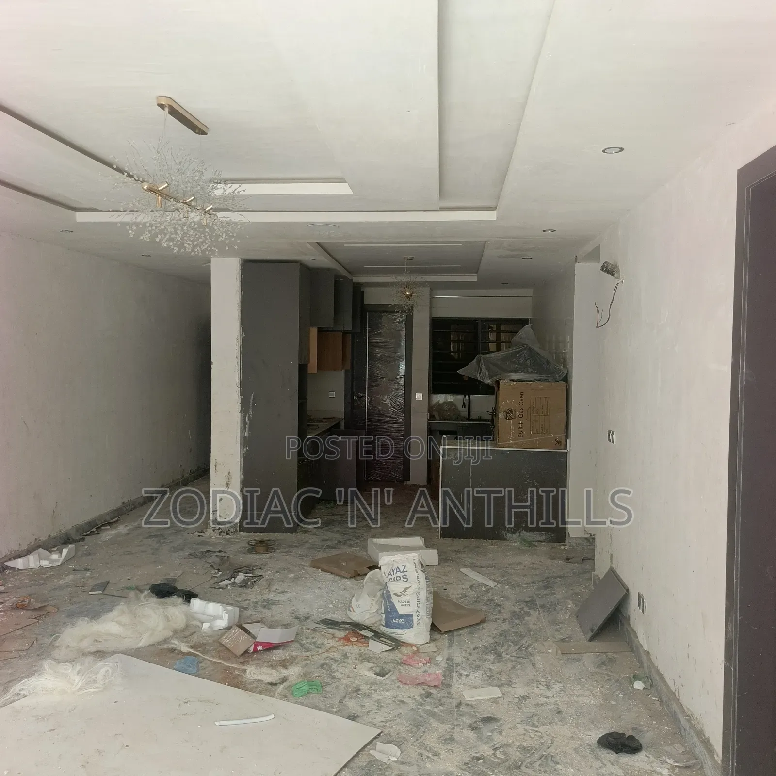 3bdrm Apartment in Adeniyi Jones for sale