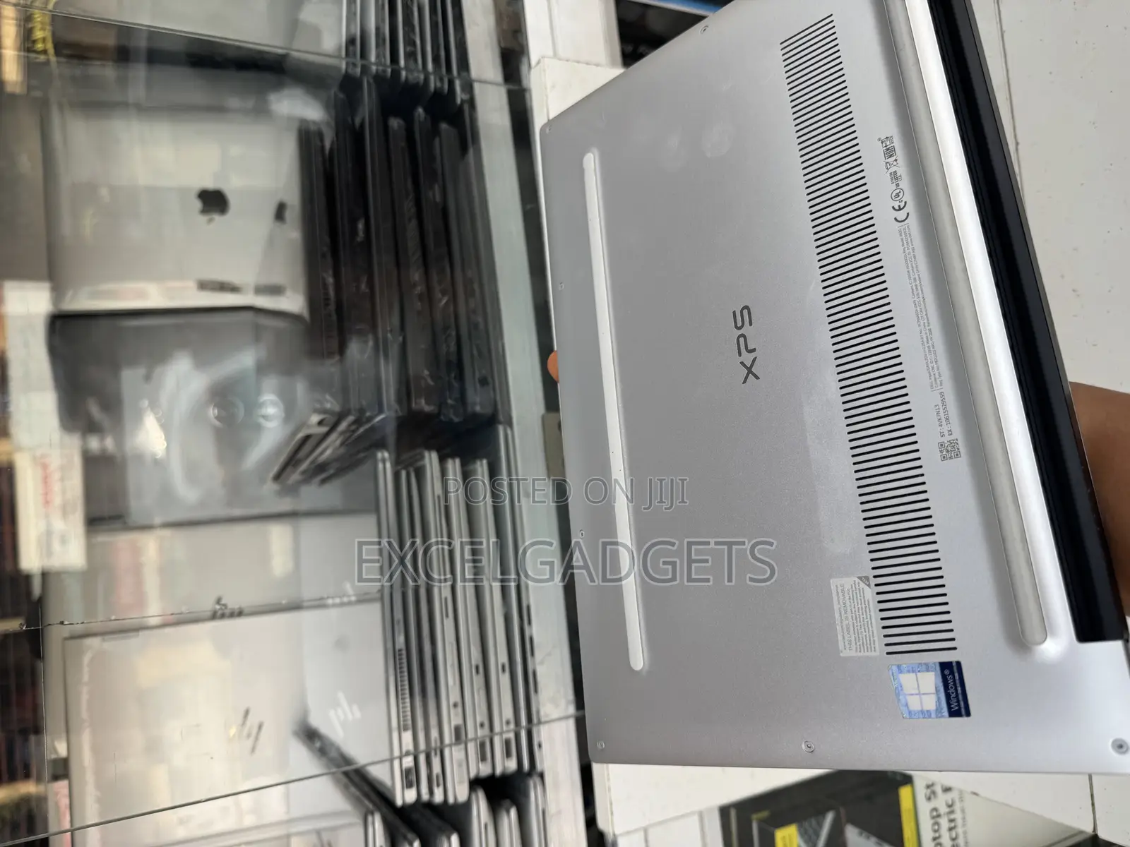 Laptop Dell XPS 13 7390 8GB Intel Core I7 SSD 256GB