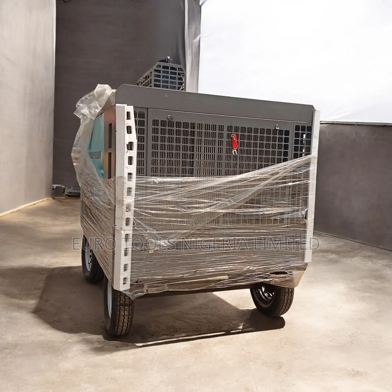 Europec Industrial Air Compressor