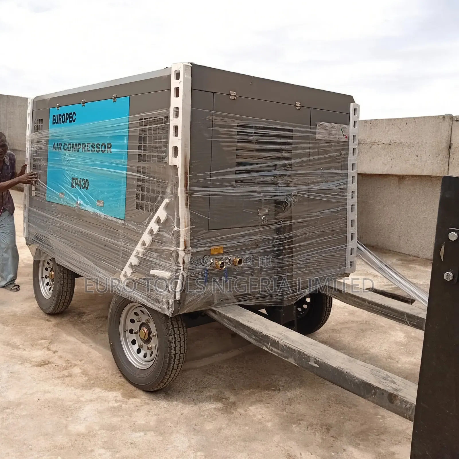 Europec Industrial Air Compressor