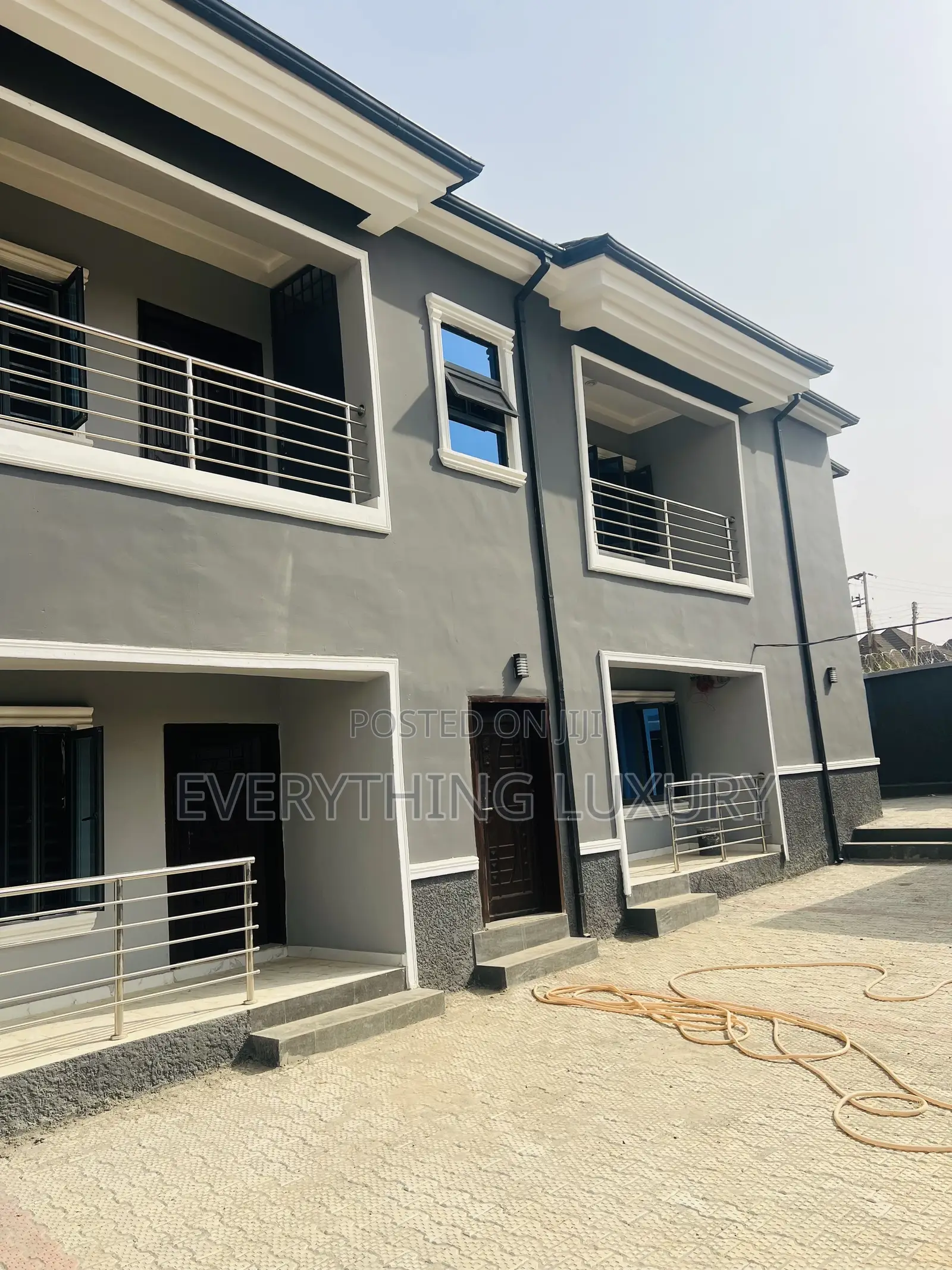 2bdrm Block of Flats in Scc Ushafa for rent