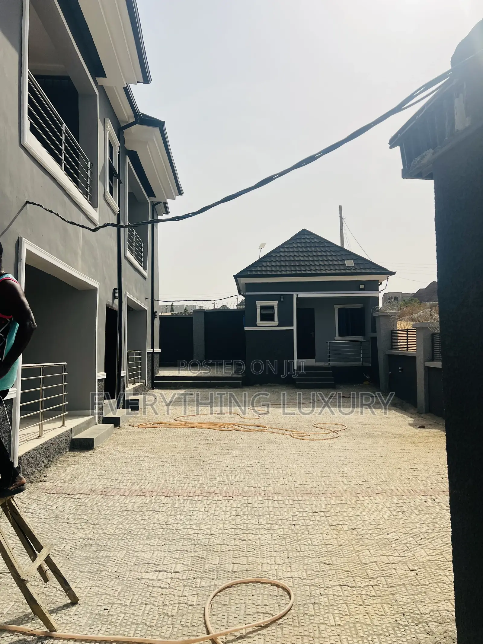2bdrm Block of Flats in Scc Ushafa for rent