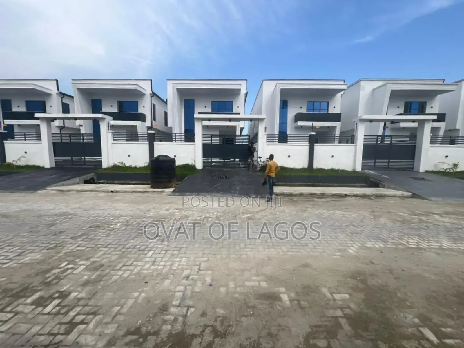 5bdrm Duplex in Mobile Road, Ajah for sale