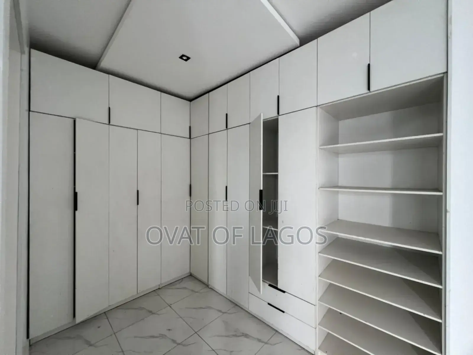 5bdrm Duplex in Mobile Road, Ajah for sale