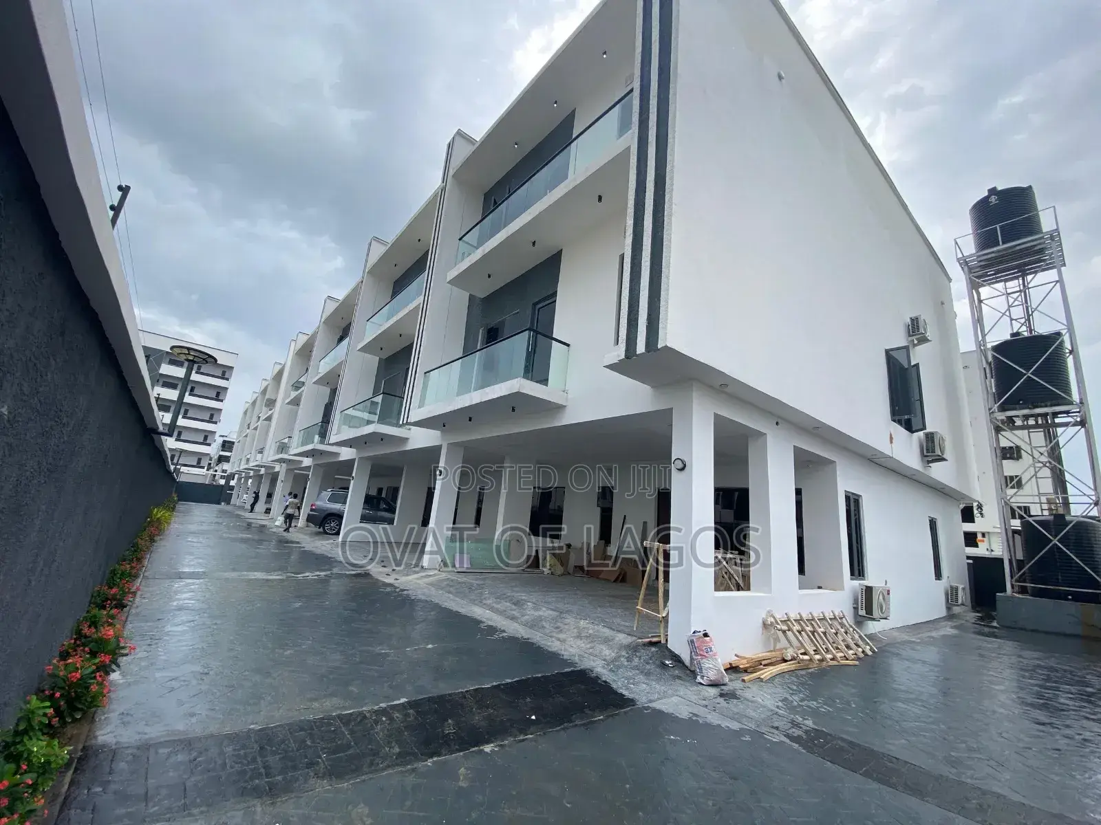 4bdrm Duplex in Ikate Lekki for sale