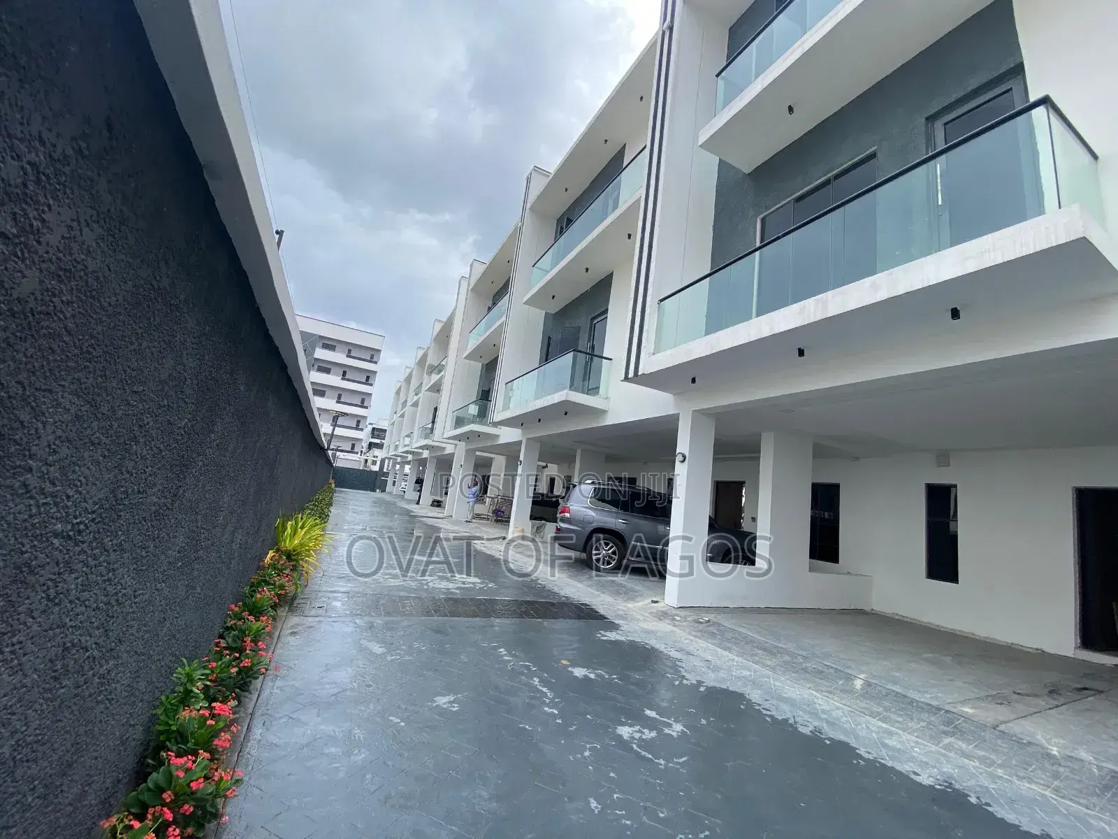 4bdrm Duplex in Ikate Lekki for sale