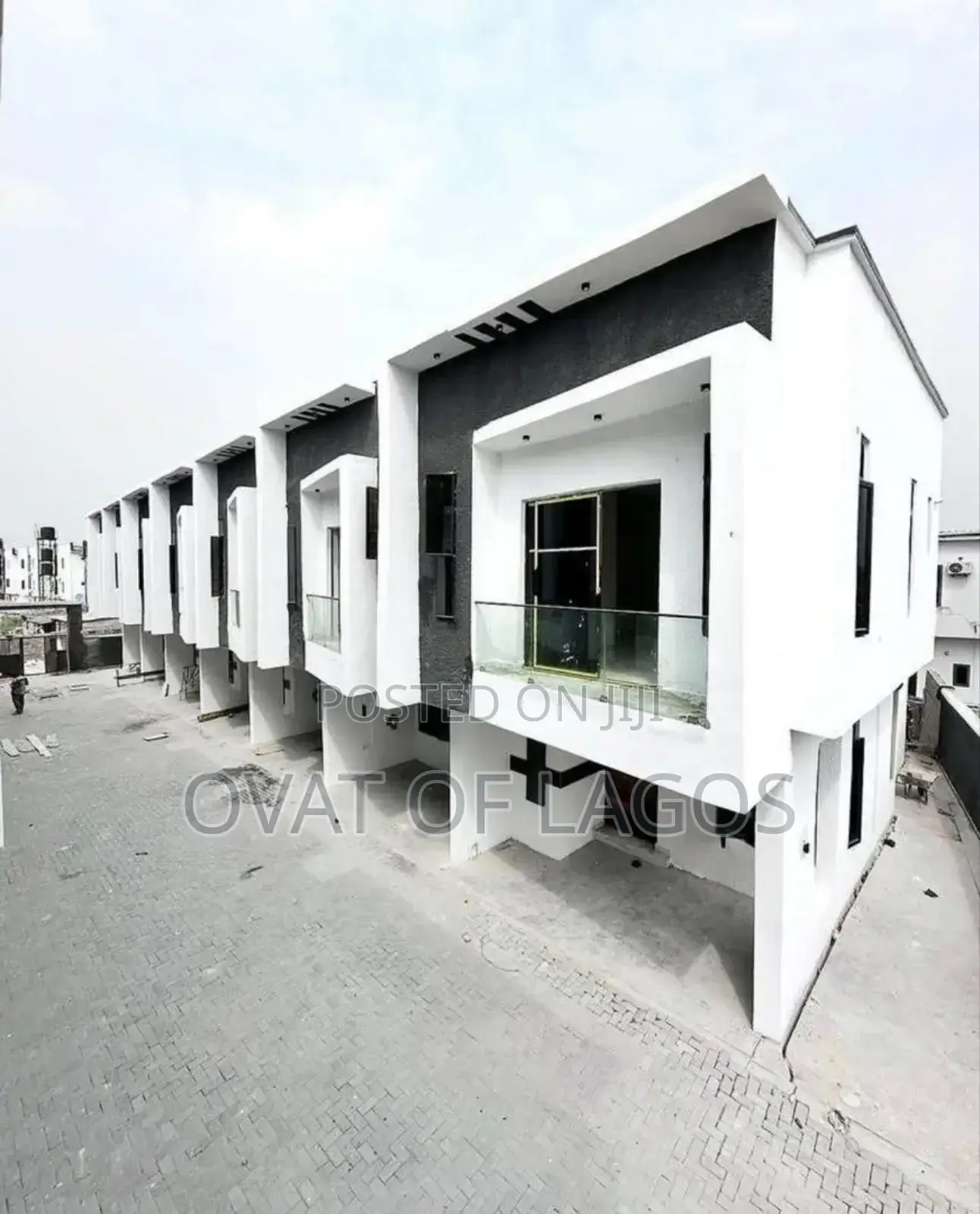 4bdrm Duplex in Ikota Lekki for sale