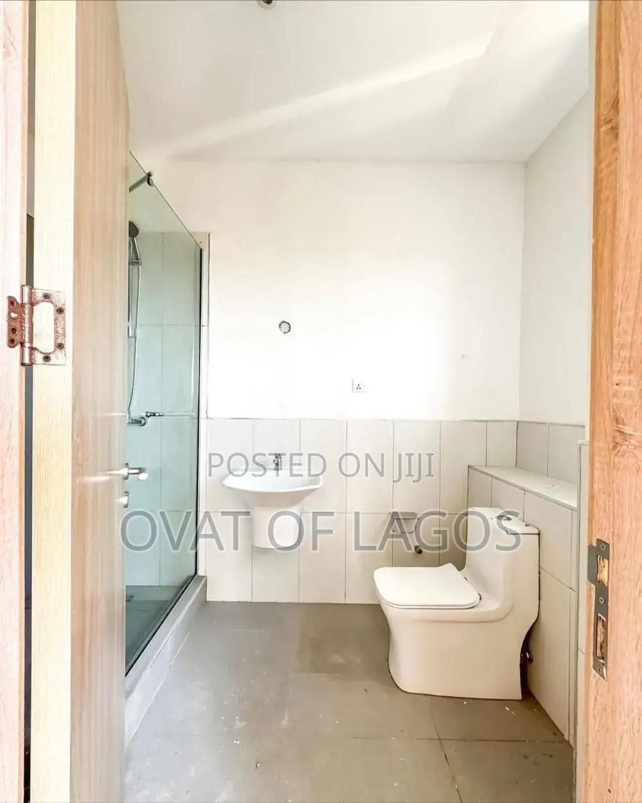 3bdrm Apartment in Lekki Phase for sale