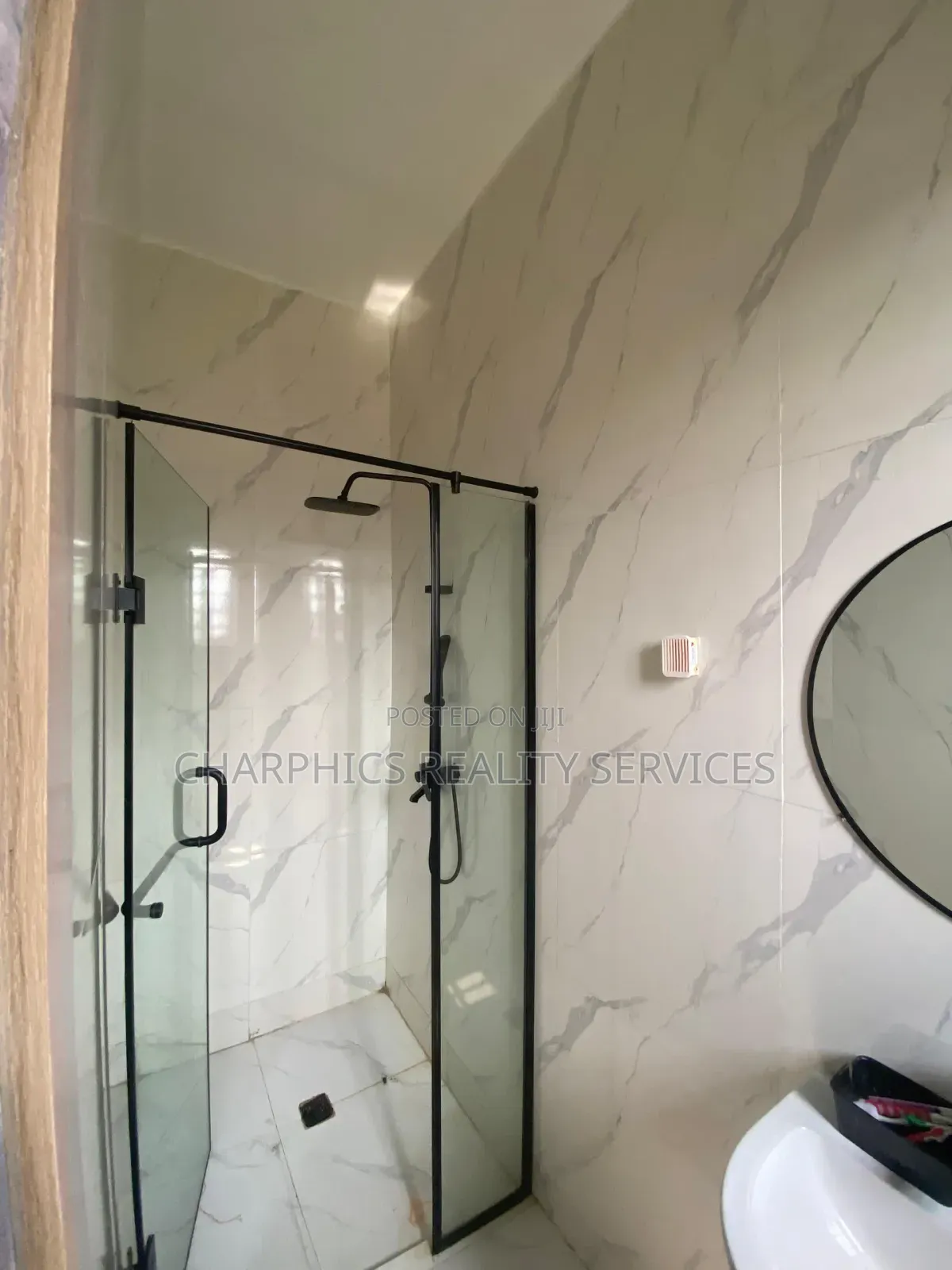 4bdrm Duplex in Ikota for rent