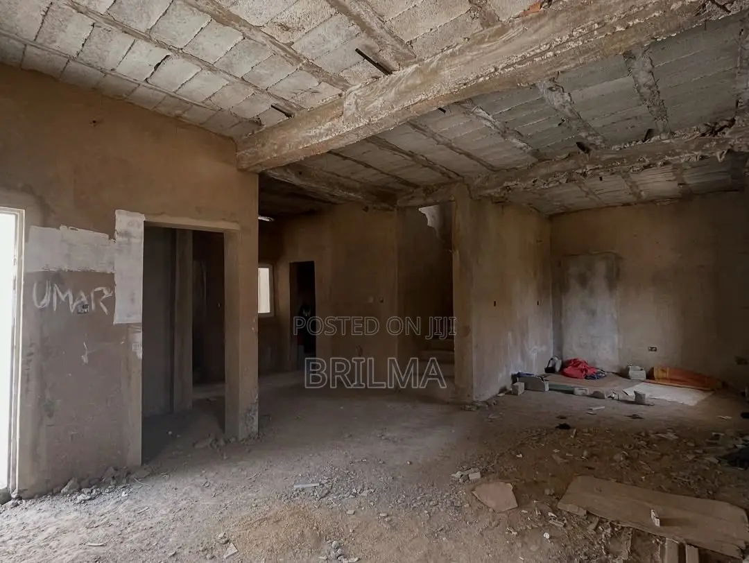 5bdrm Duplex in Mabushi for sale