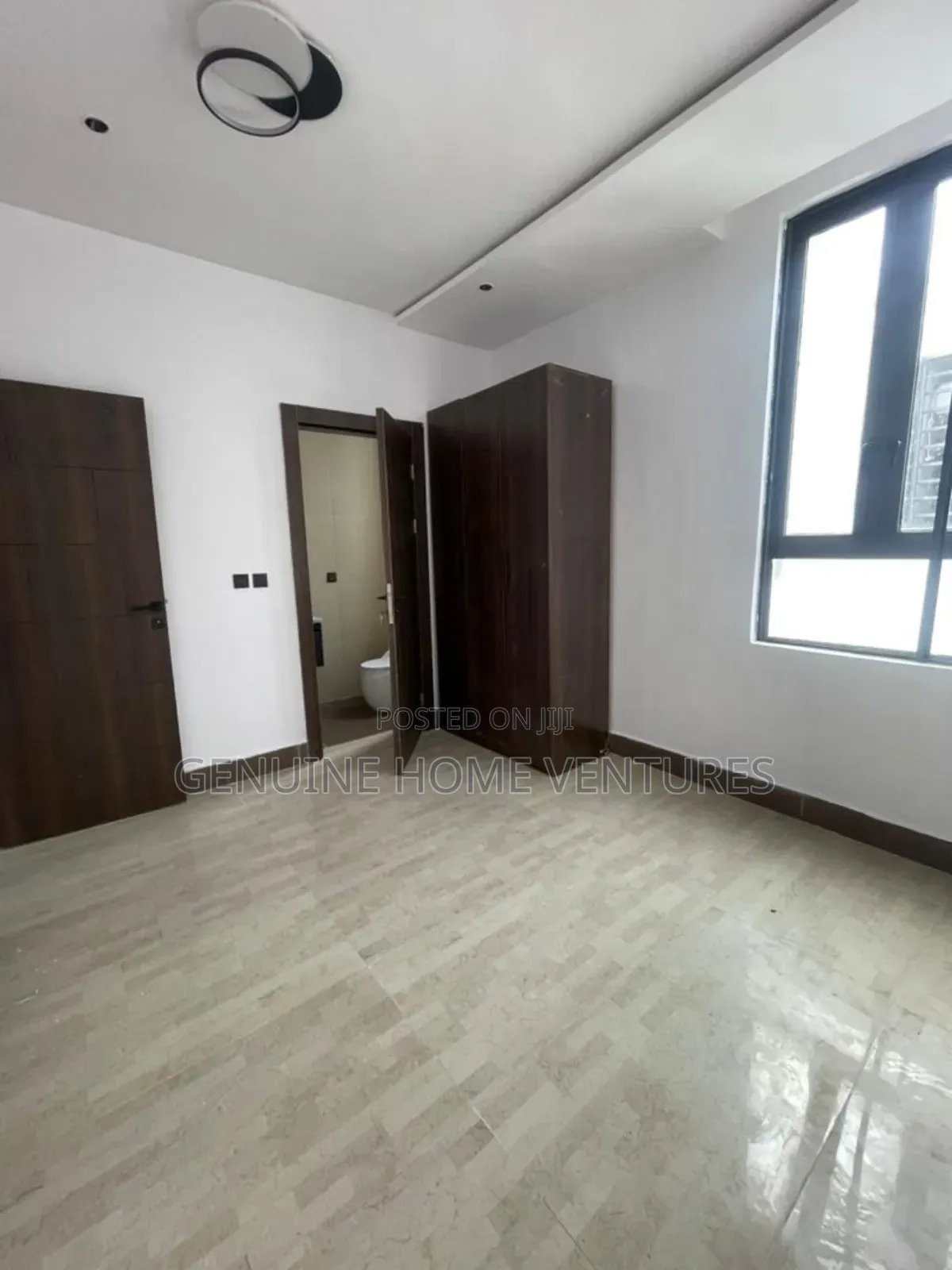 5bdrm Duplex in Lekki Phase One for sale