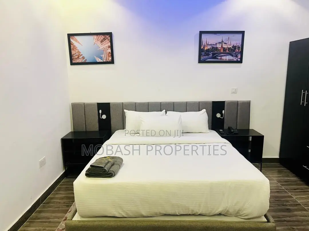 Service Apartment