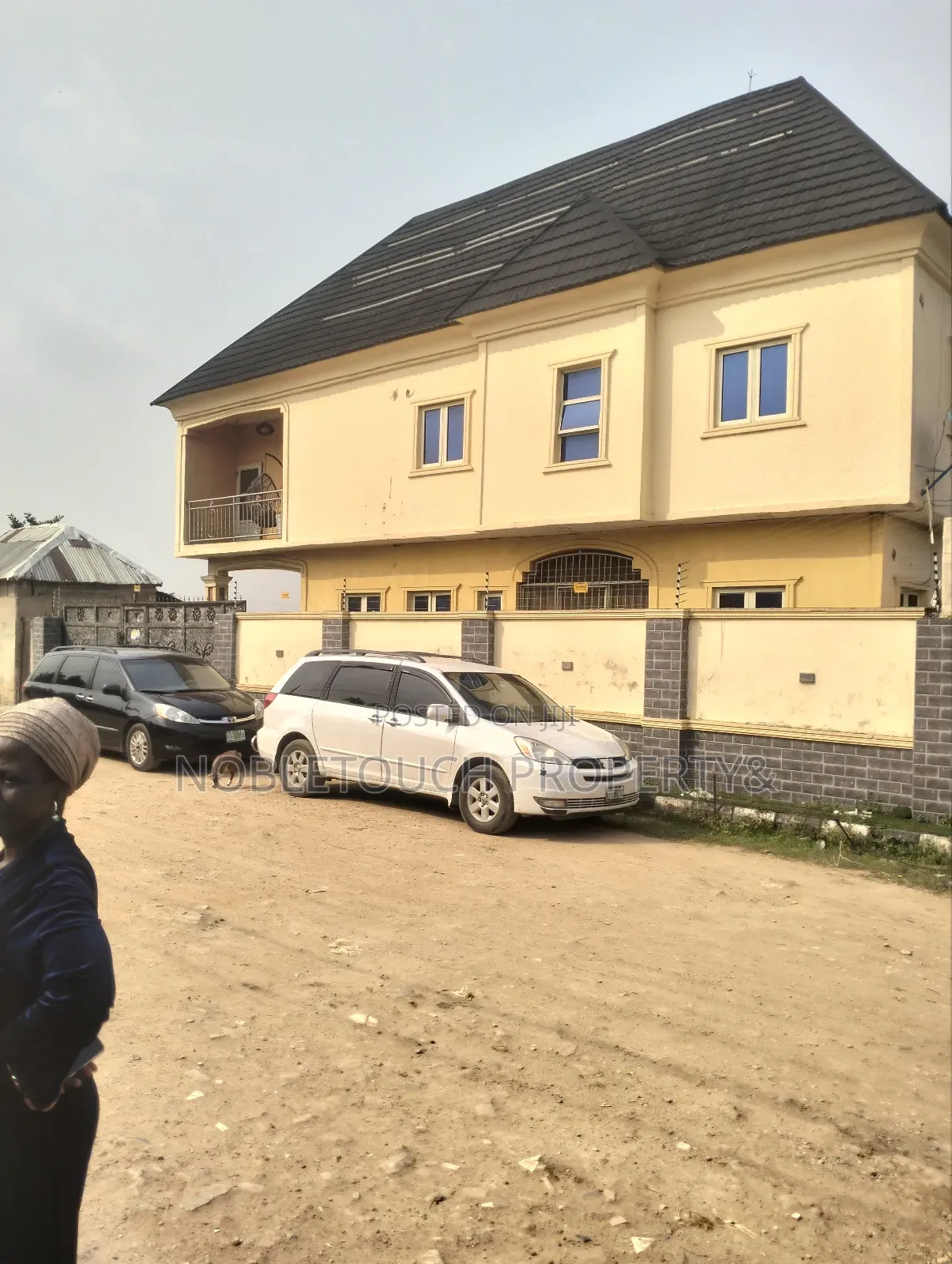 4bdrm Duplex in Magodo Phase 1, By for sale