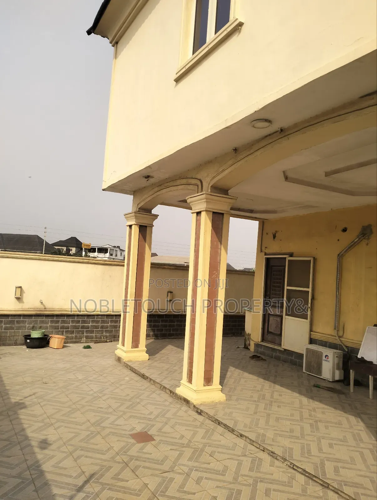 4bdrm Duplex in Magodo Phase 1, By for sale