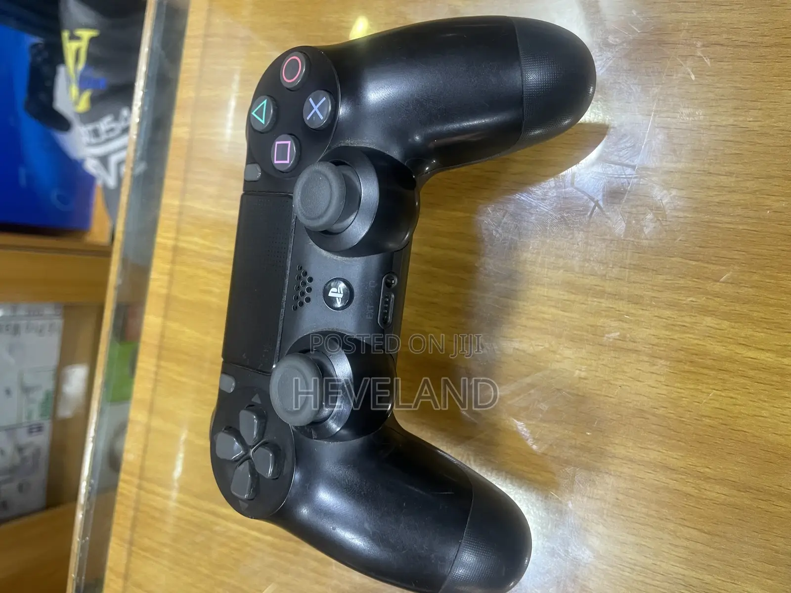 Original Playstation 4 Pad