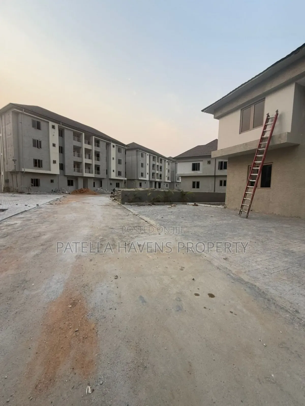 2bdrm Apartment in Chairo Properties, Life Camp for sale