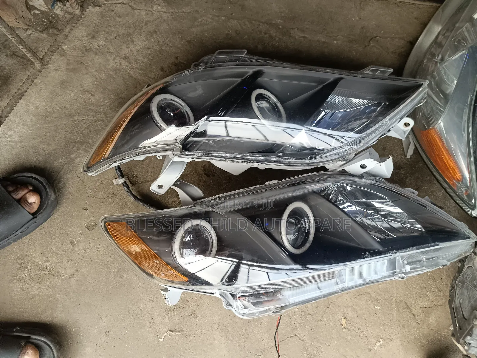 Headlamp Toyota Camry 2007 Tinted With Two Ring Light