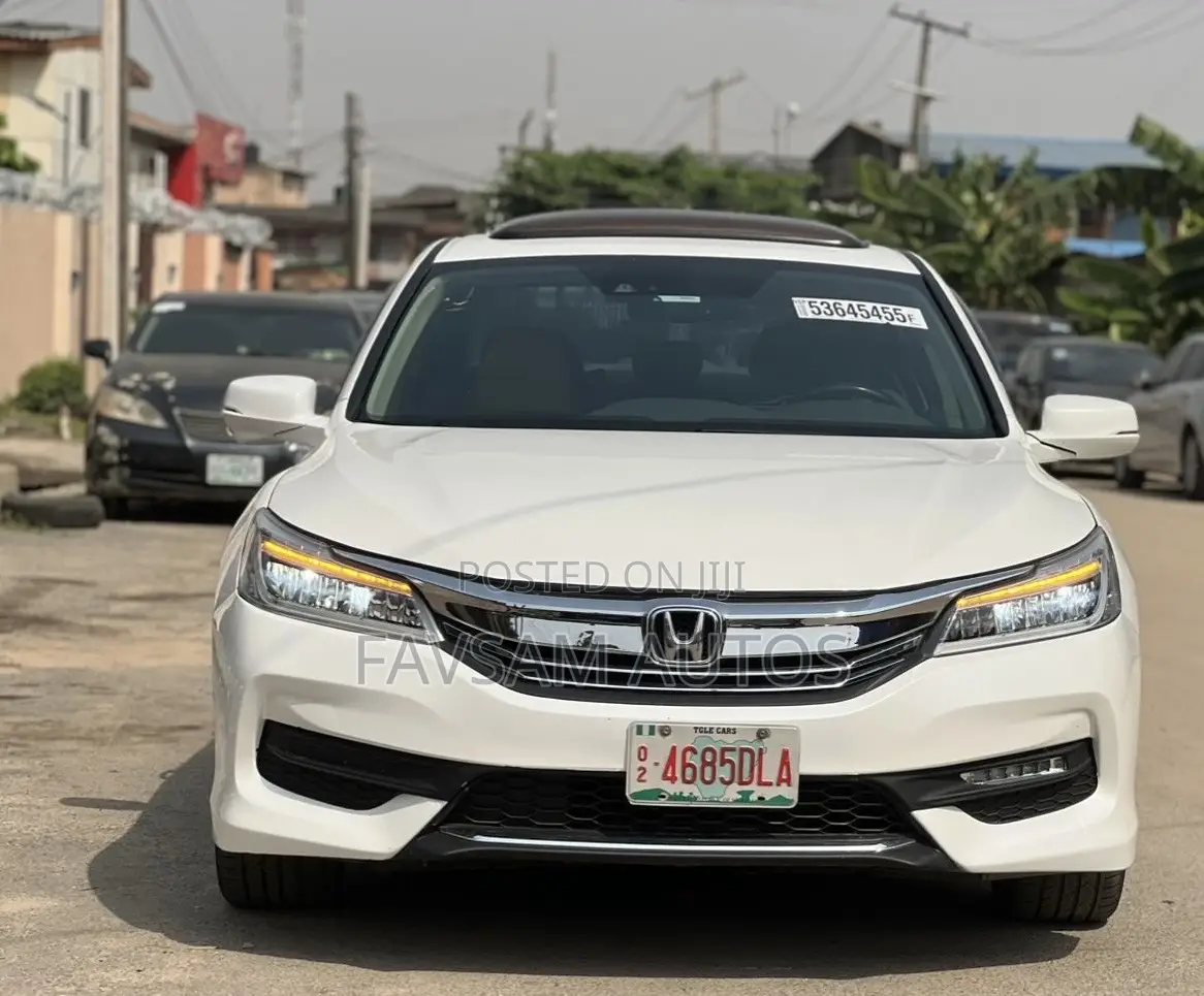 Honda Accord 2017 White